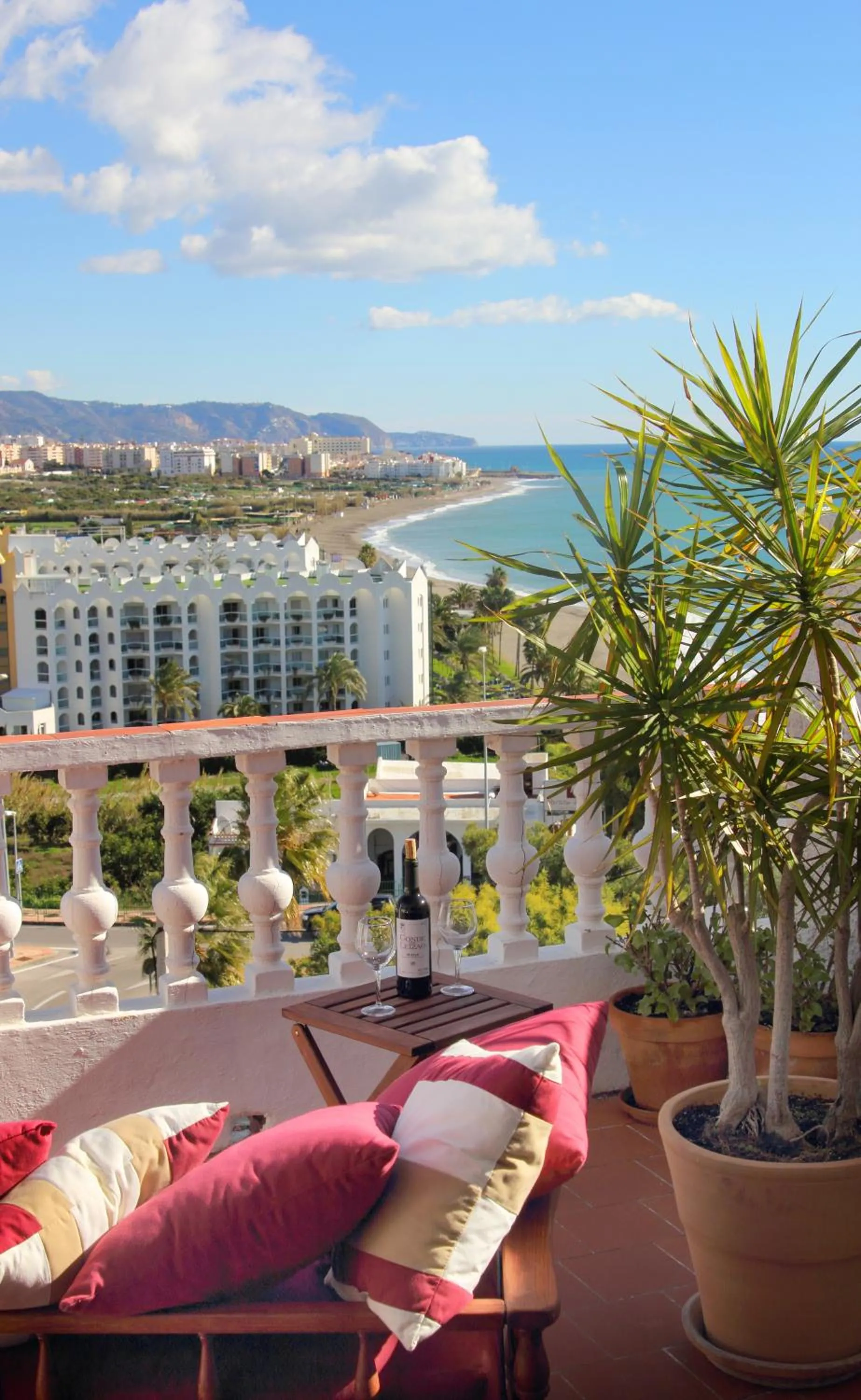 Balcony/Terrace in Hostal Avalon