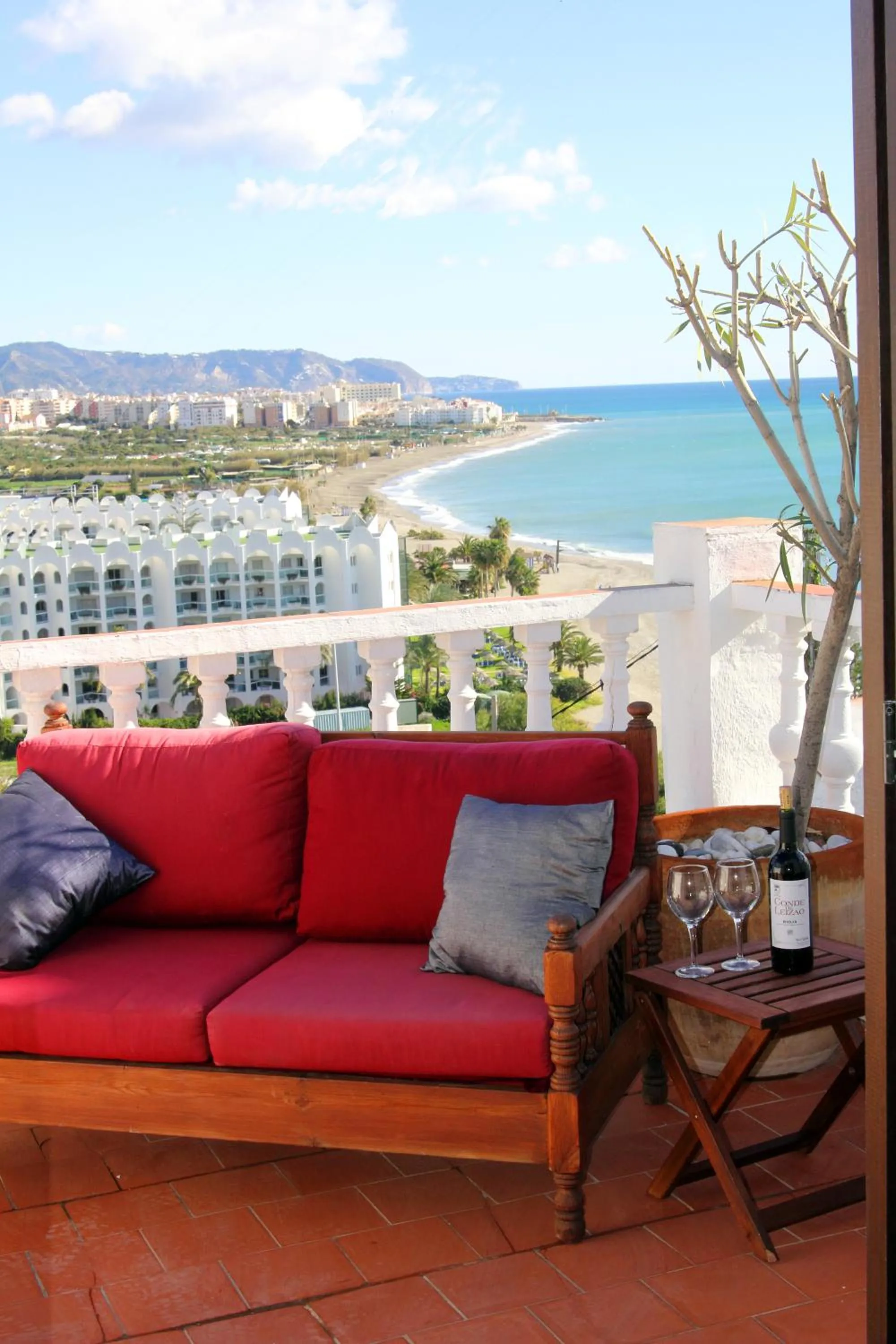 Balcony/Terrace in Hostal Avalon