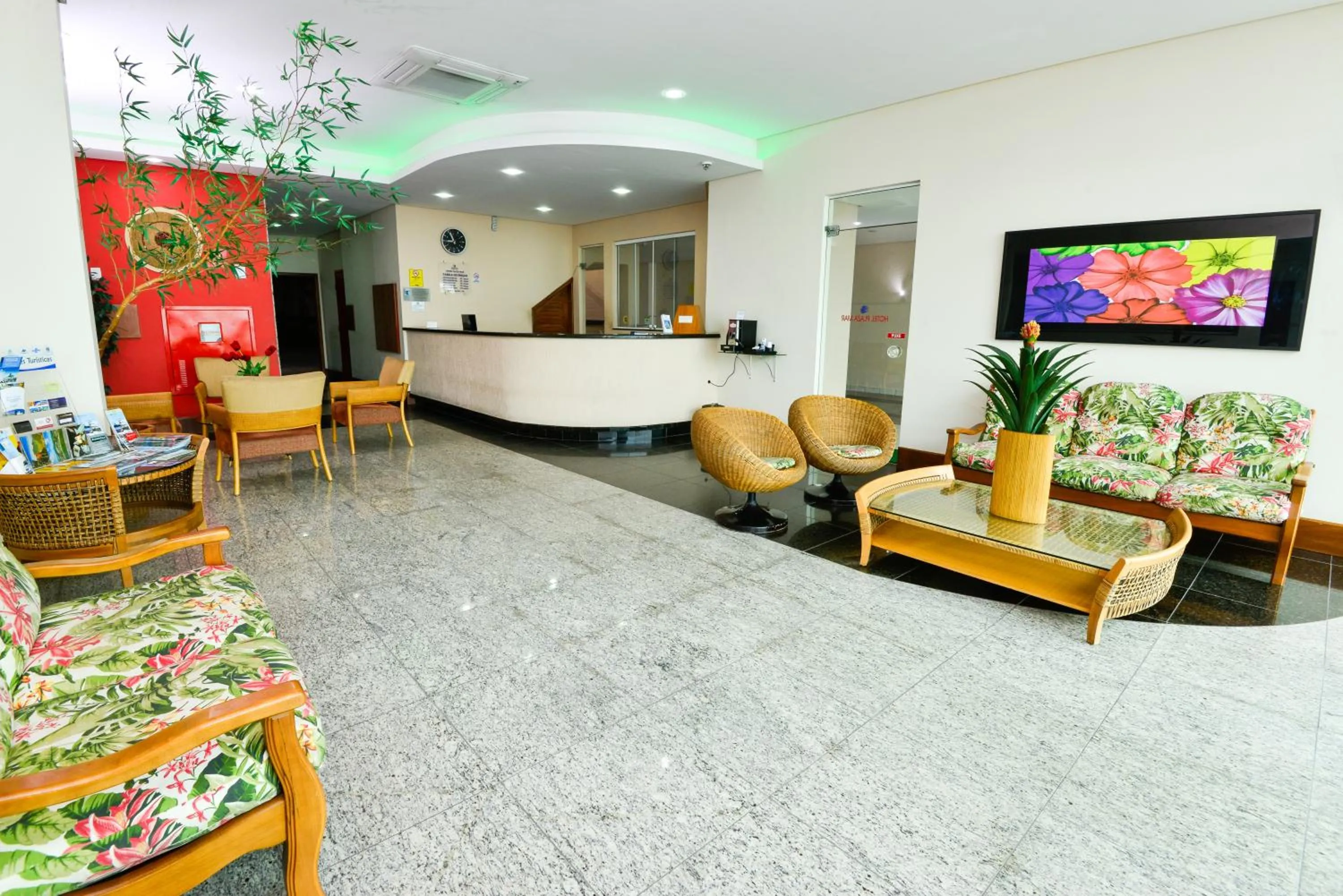 Seating area in Hotel Plaza Mar