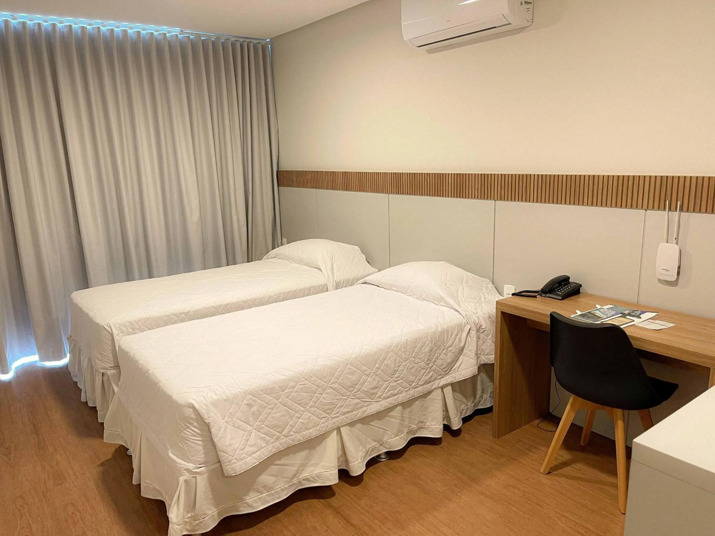 Bed in Hotel Plaza Mar