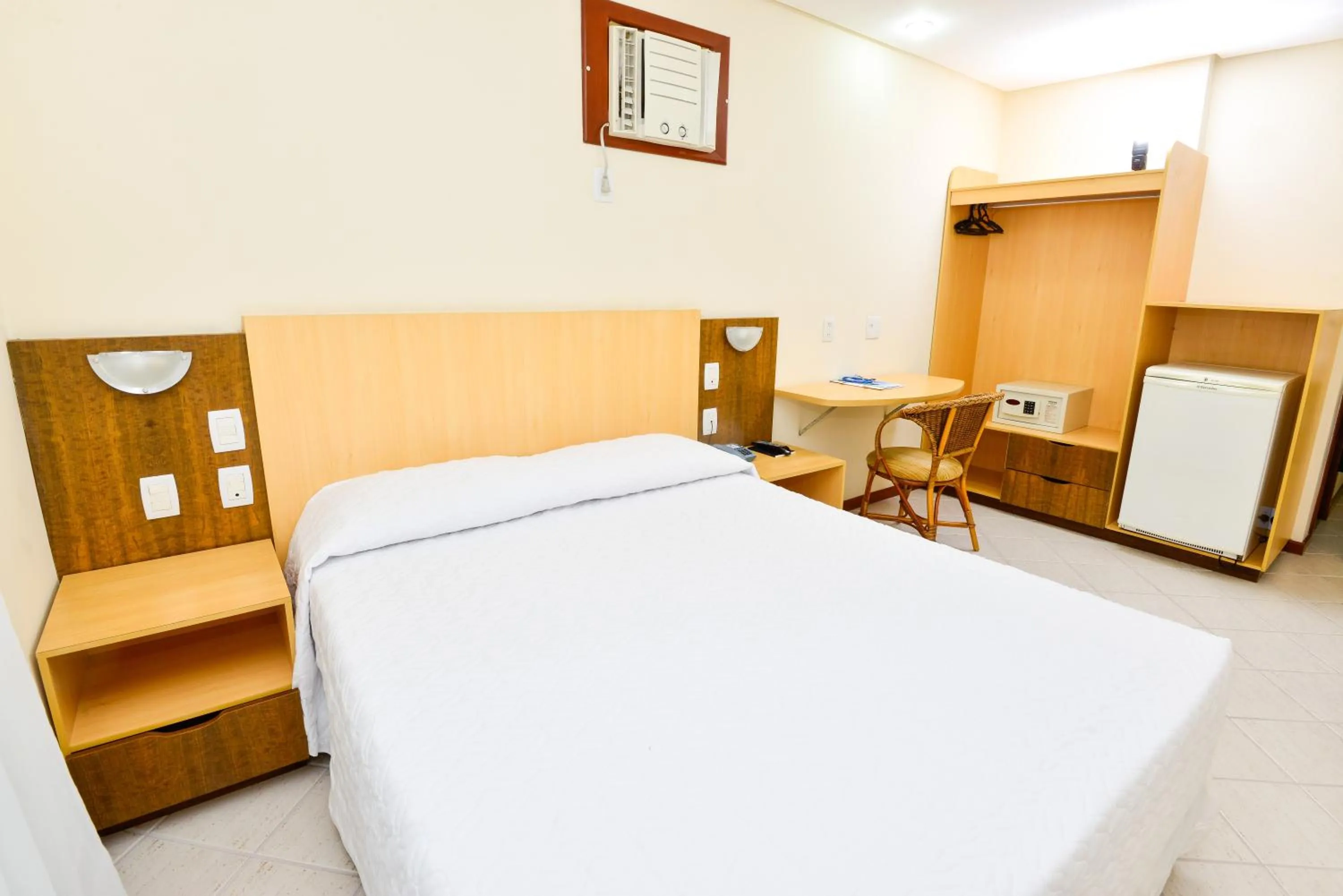 Photo of the whole room, Bed in Hotel Plaza Mar