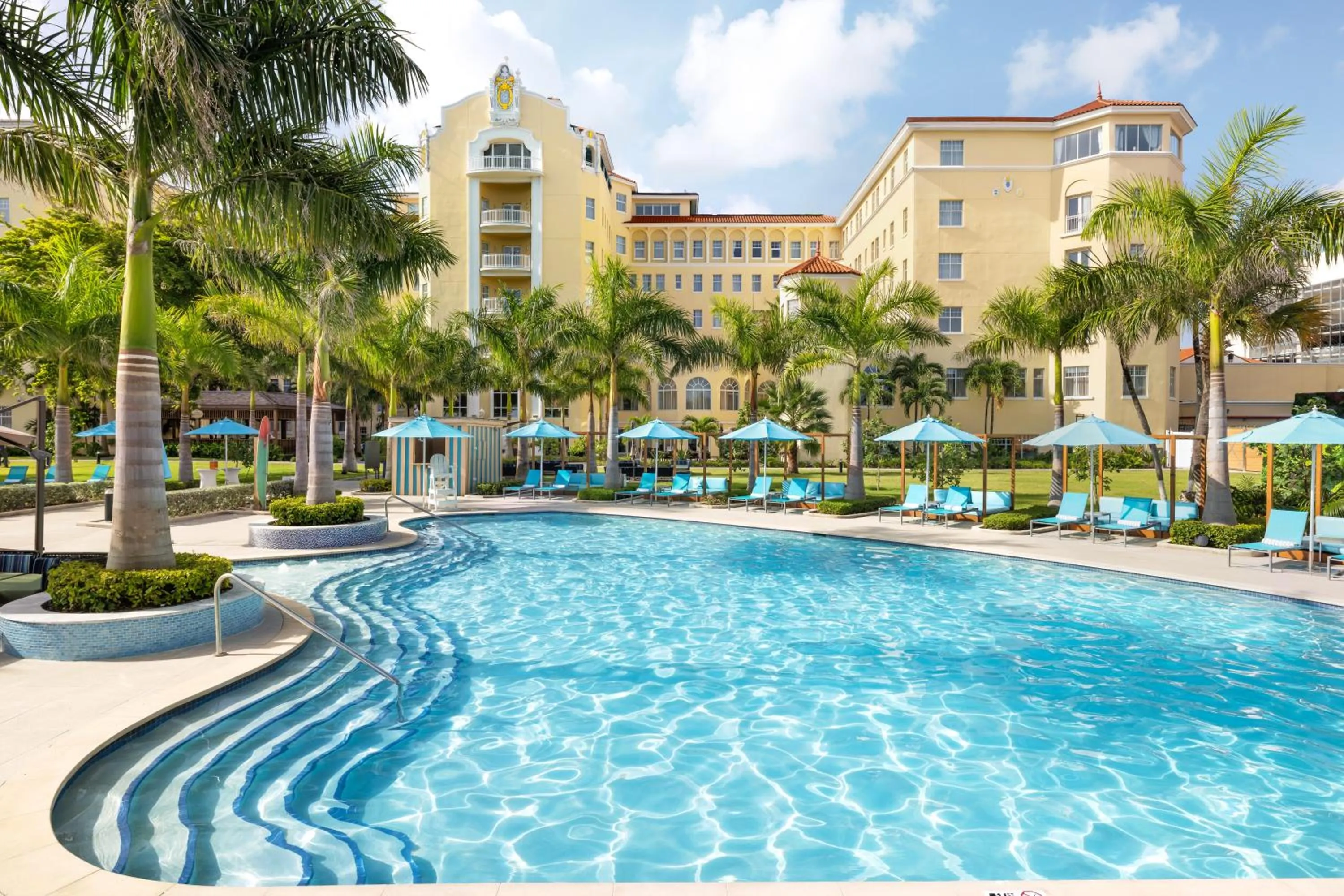 Swimming pool in British Colonial Nassau