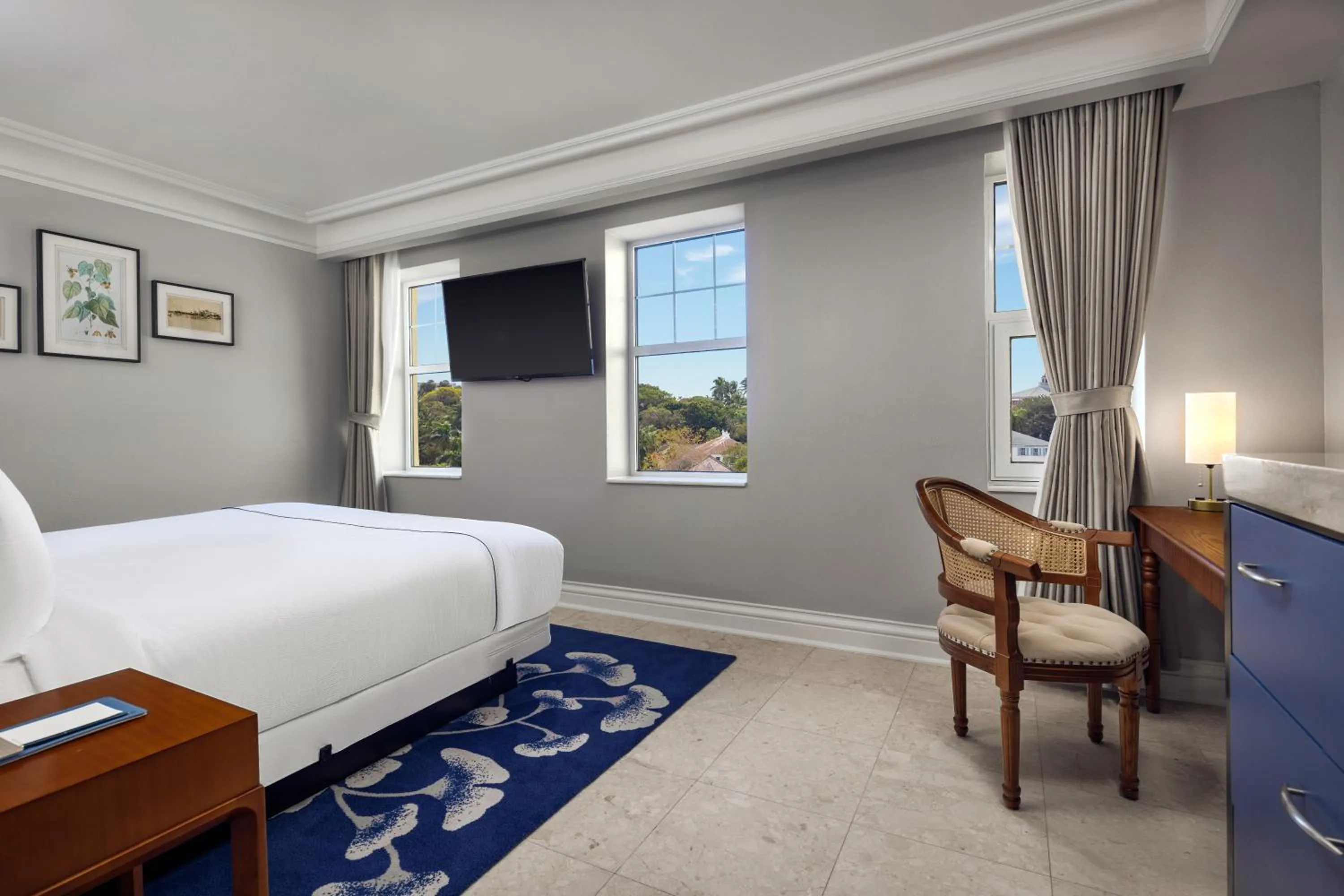 Bed in British Colonial Nassau