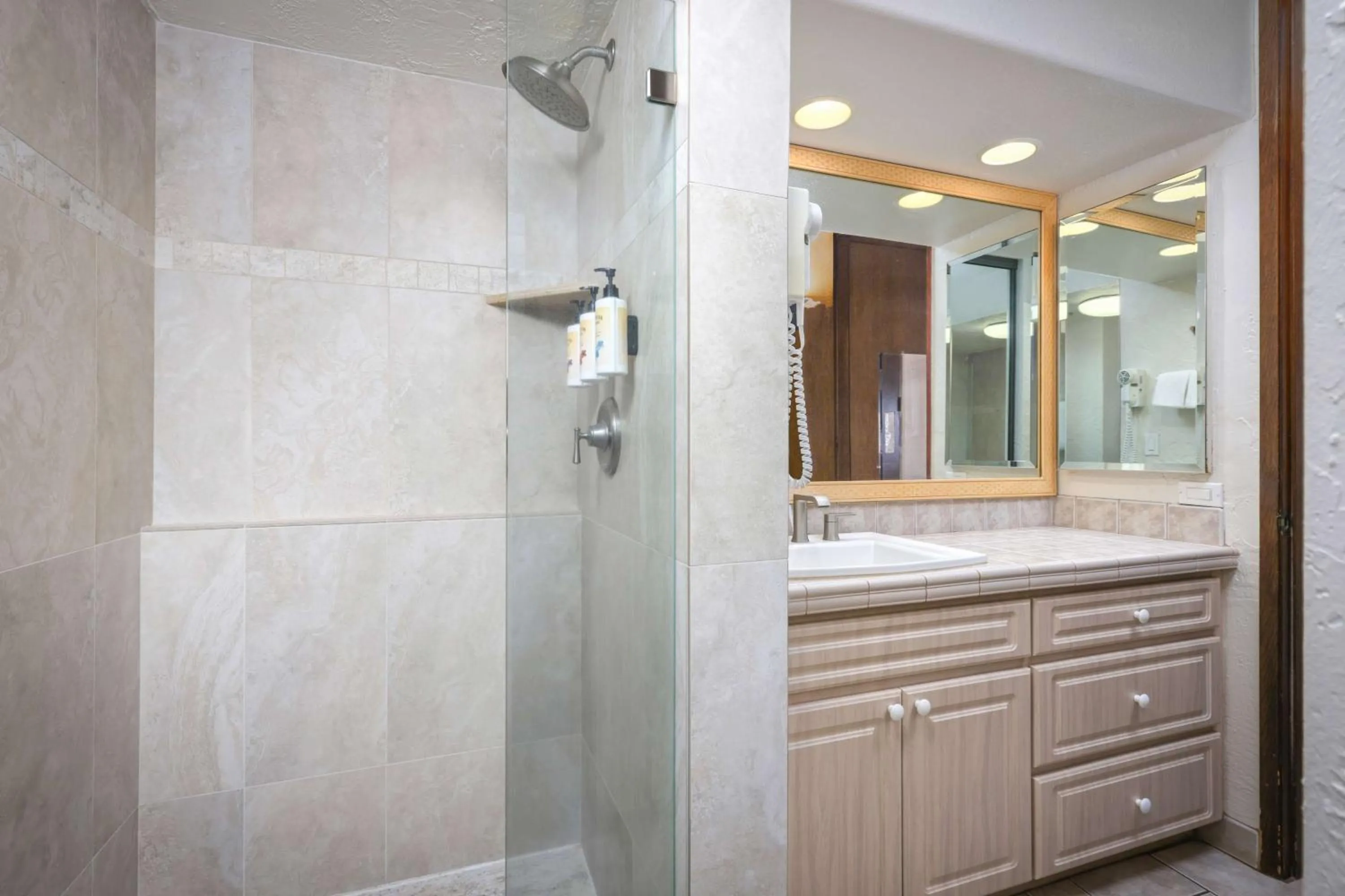 Shower in Aston at Papakea Resort