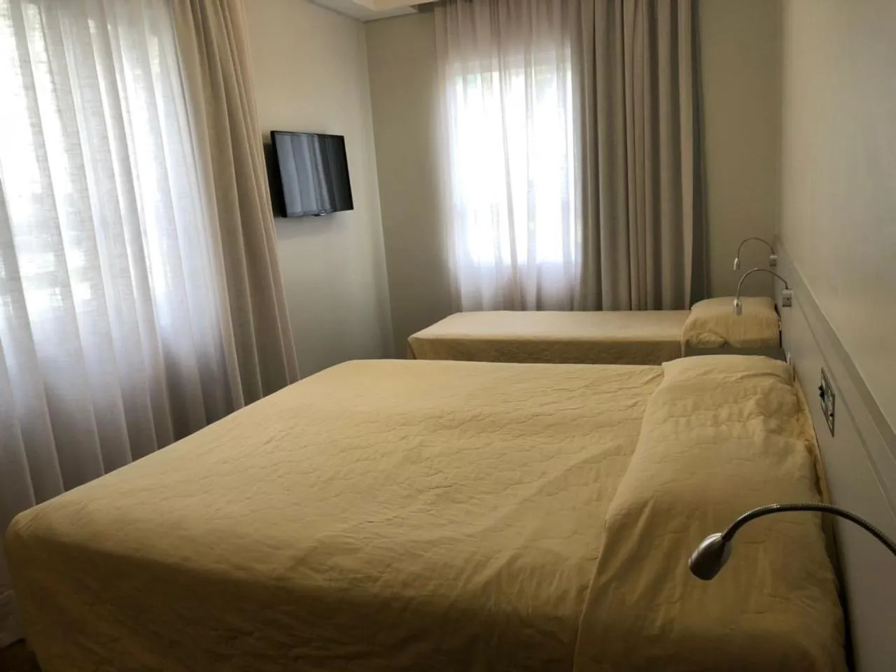 Bedroom, Bed in Tropikalya Prime Hotel