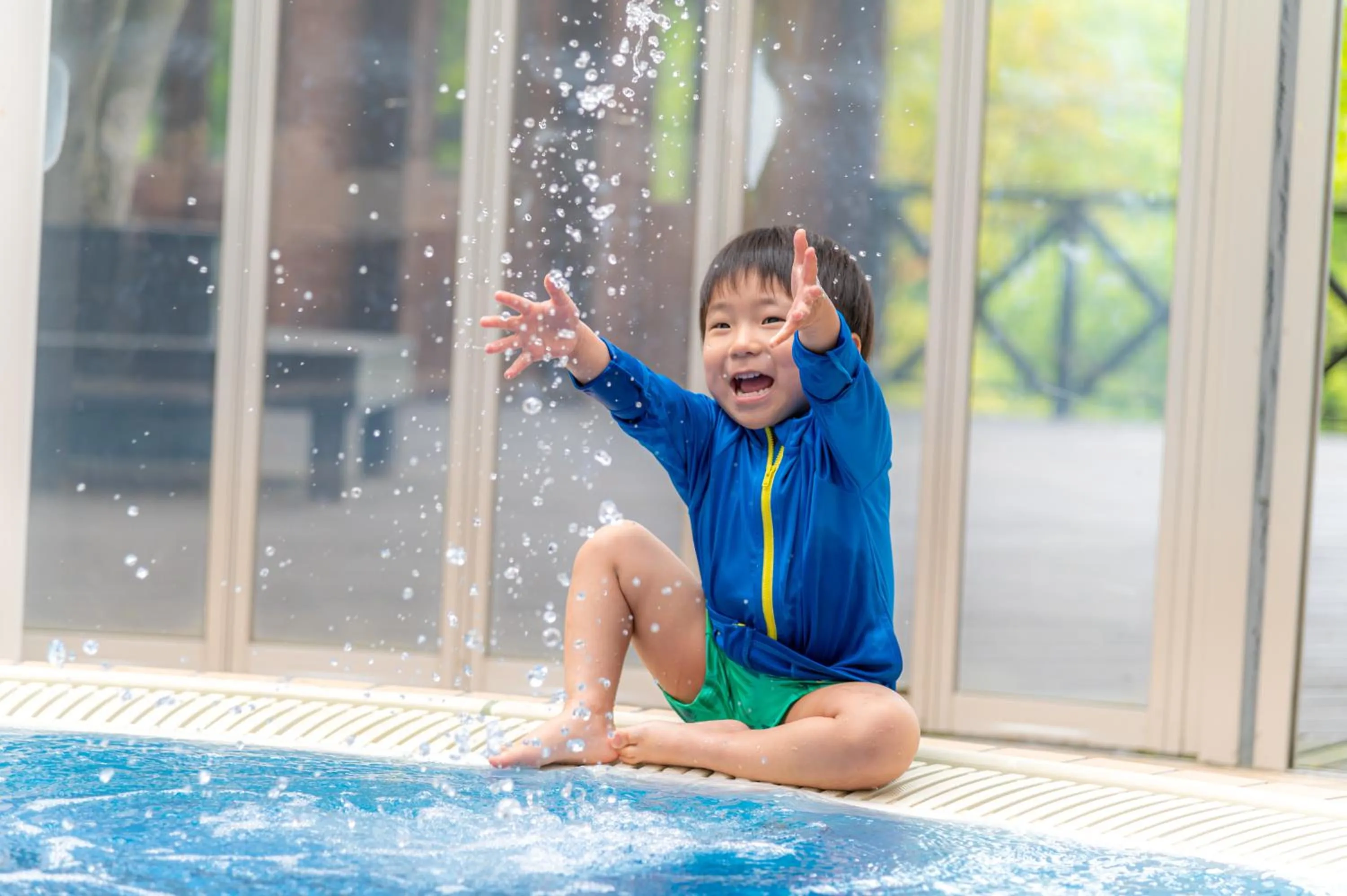 Area and facilities in Motoyu Kosenkaku