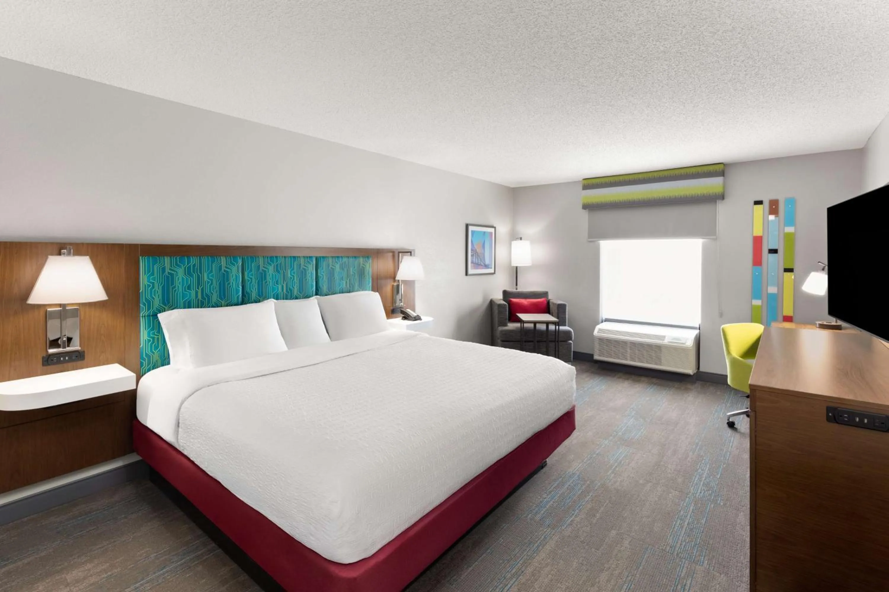 Bed in Hampton Inn & Suites Dothan