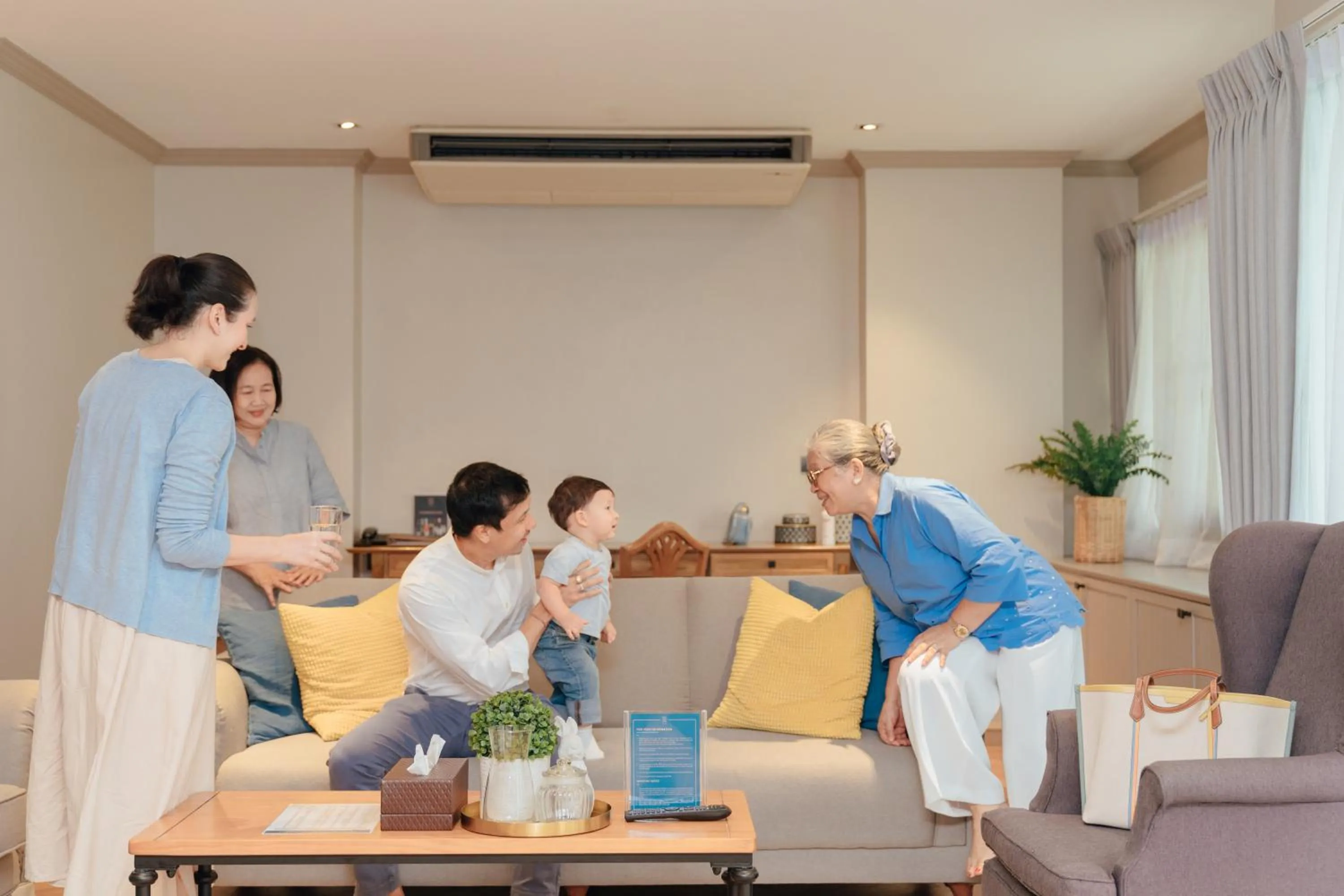 Living room in THEA Private Suites by TH District