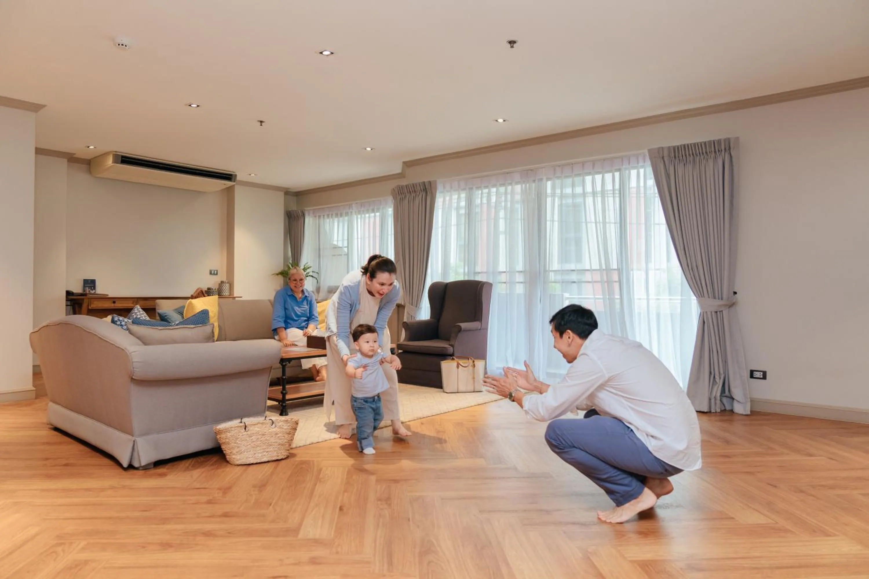 Living room in THEA Private Suites by TH District