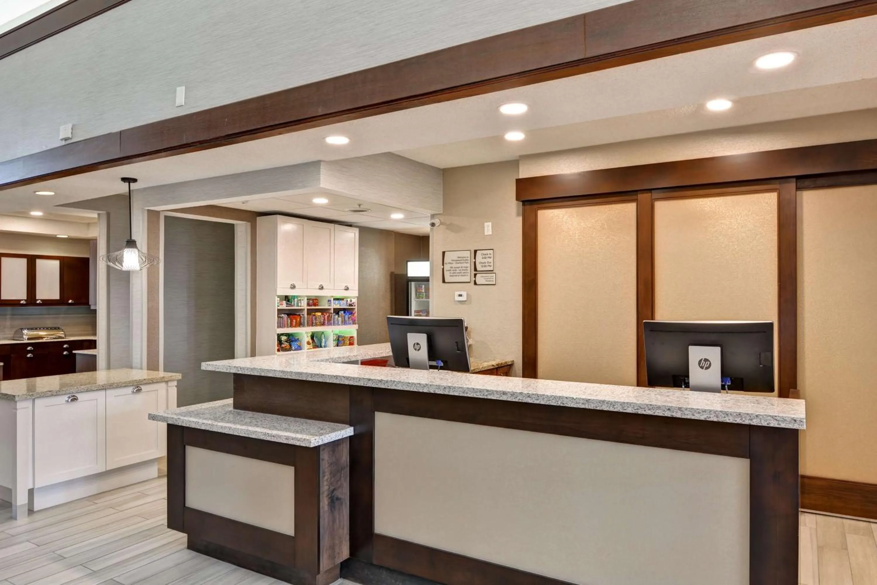 Lobby or reception in Homewood Suites by Hilton Kansas City/Overland Park
