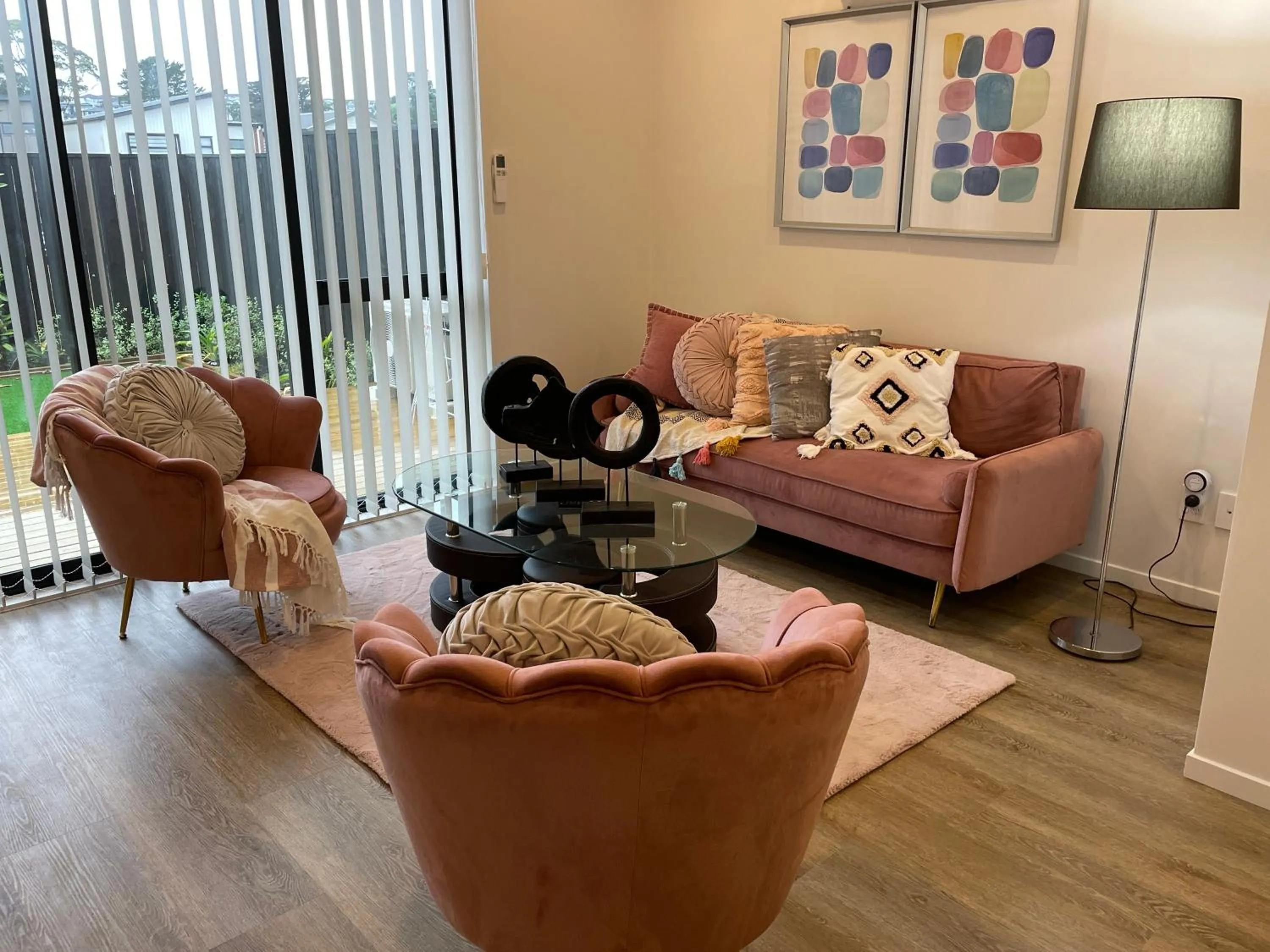 Living room in Flat Bush Holiday Accommodation