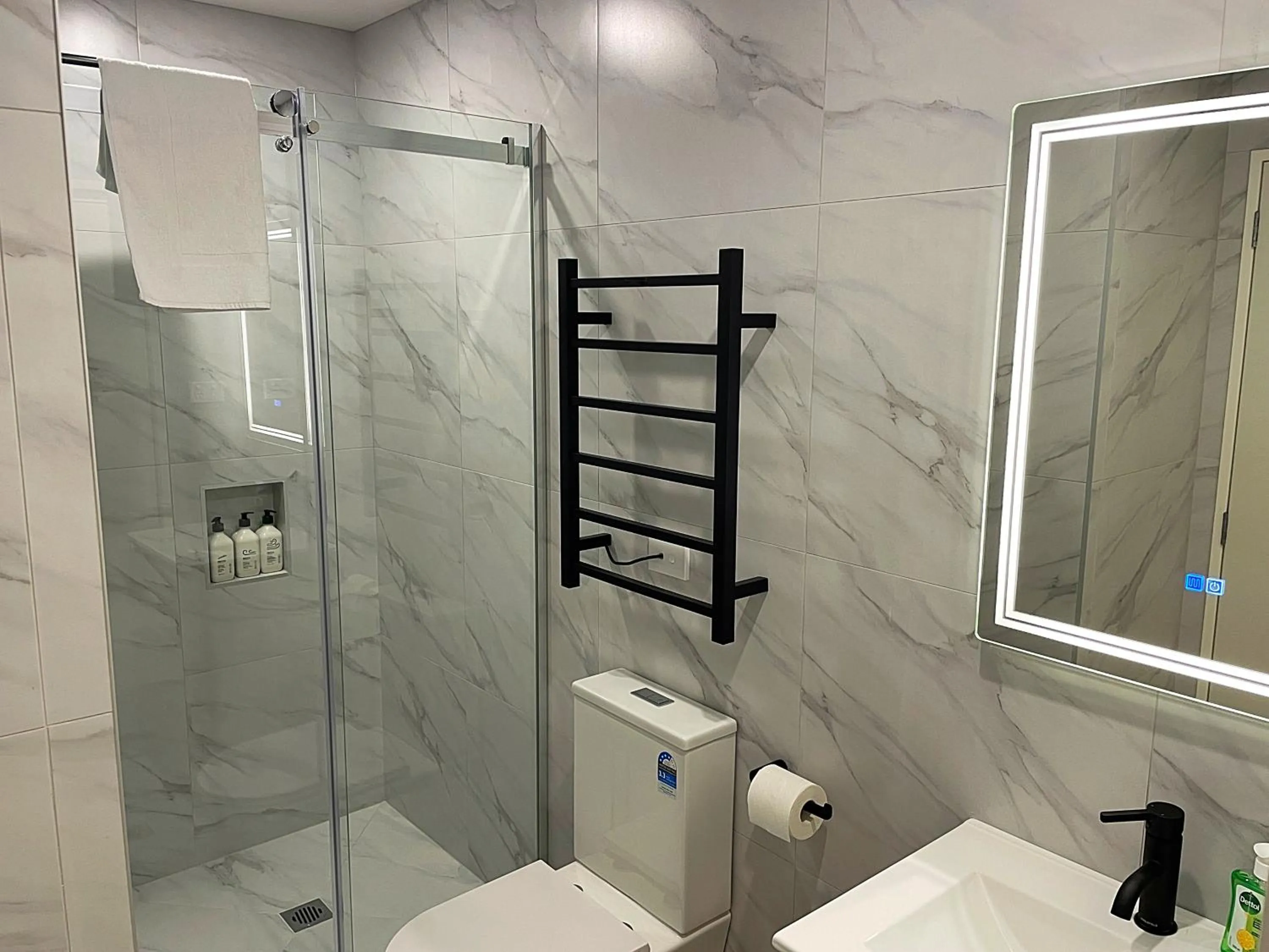 Shower in Flat Bush Holiday Accommodation