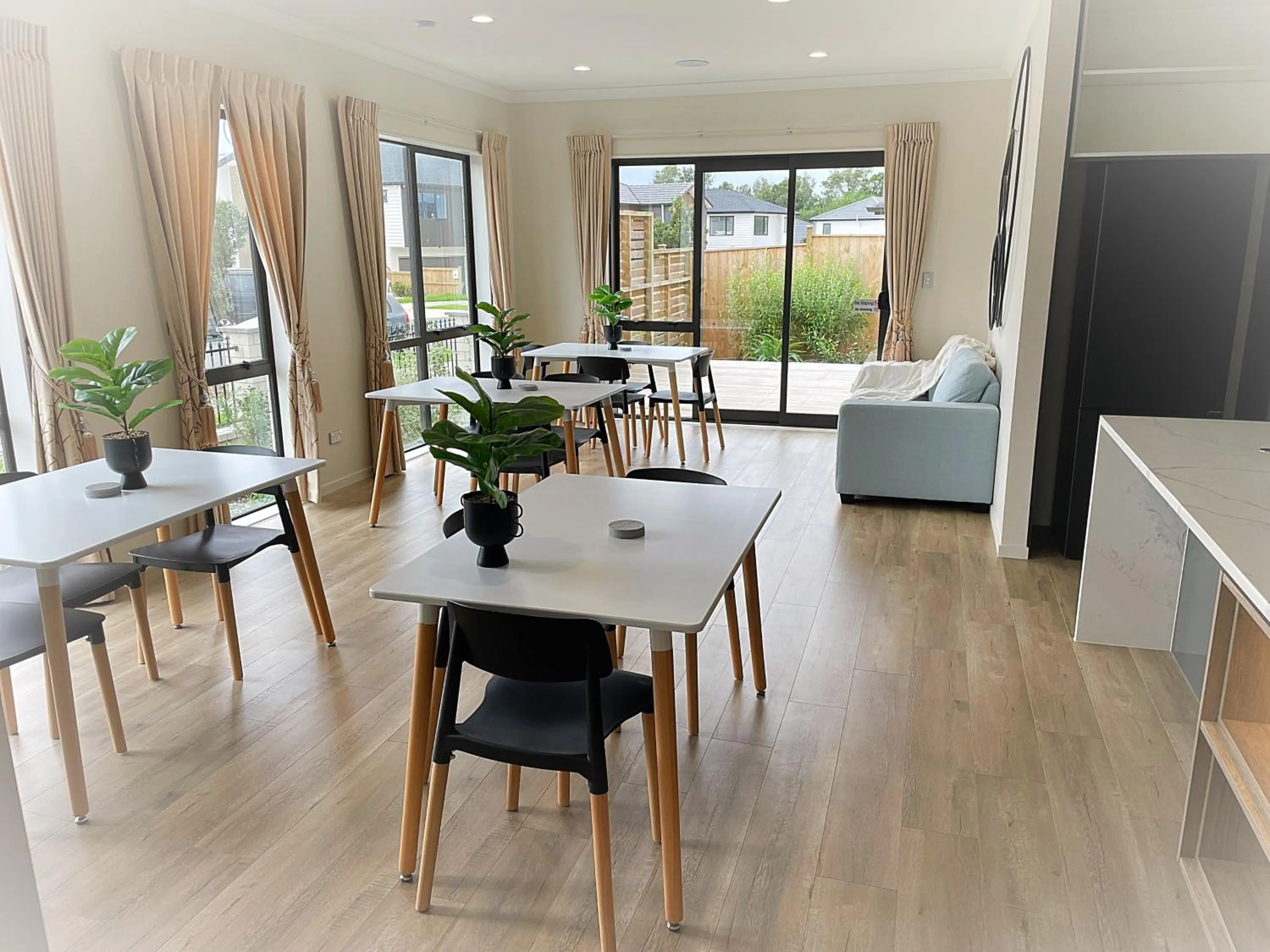 Dining area in Flat Bush Holiday Accommodation