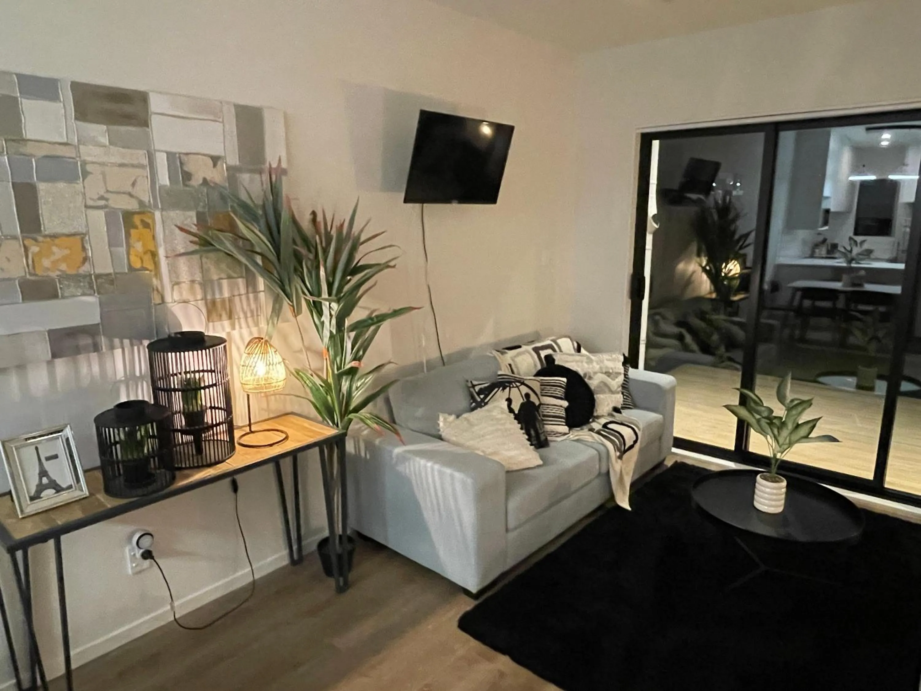 TV and multimedia in Flat Bush Holiday Accommodation