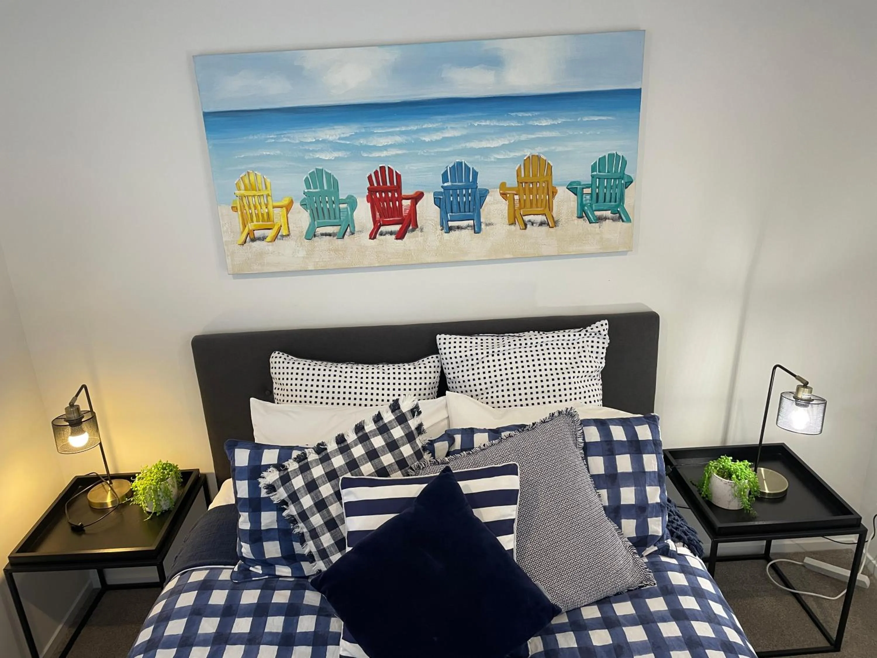 Decorative detail, Bed in Flat Bush Holiday Accommodation