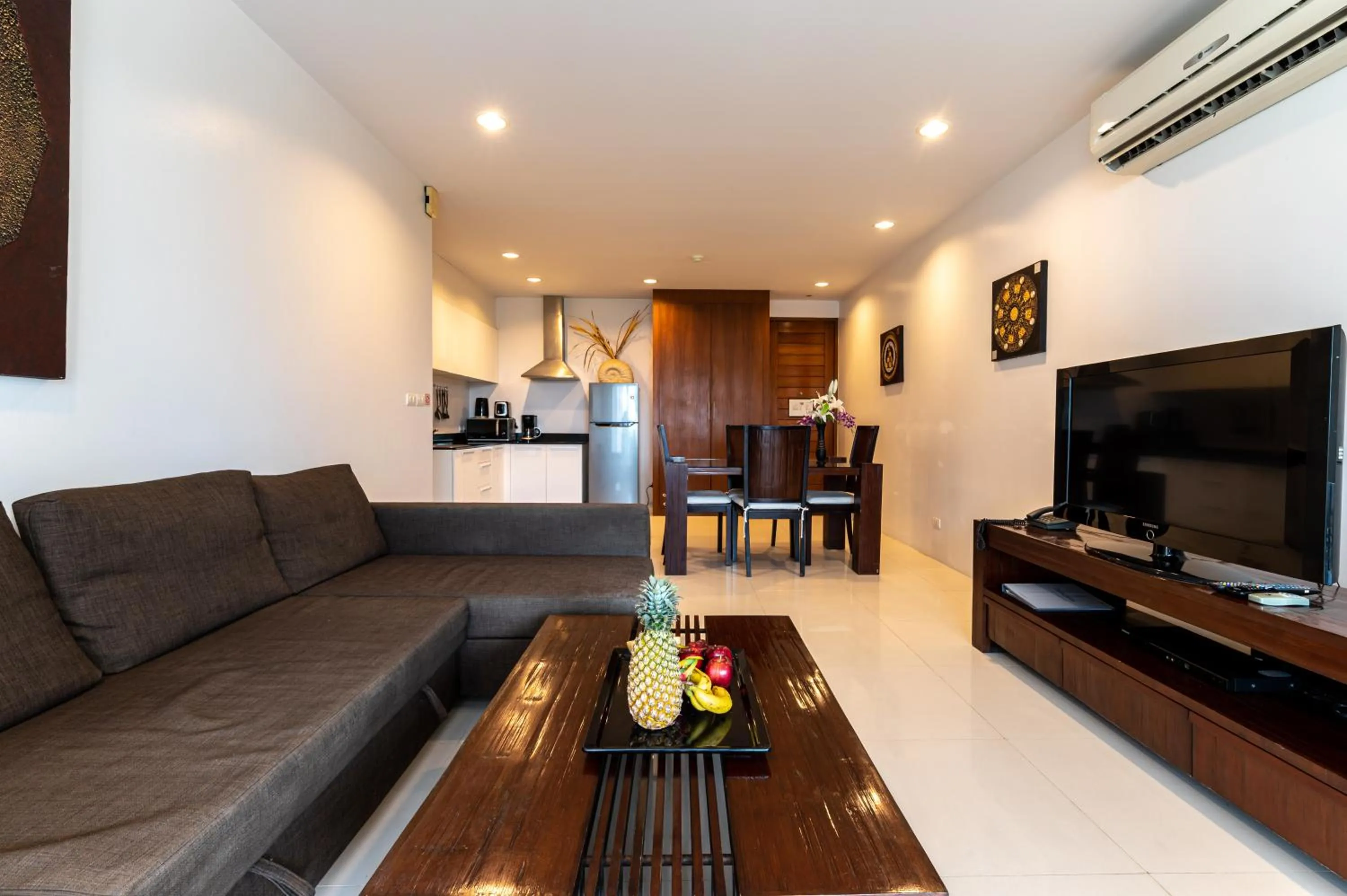 Living room in The Park Surin Serviced Apartments by RESAVA