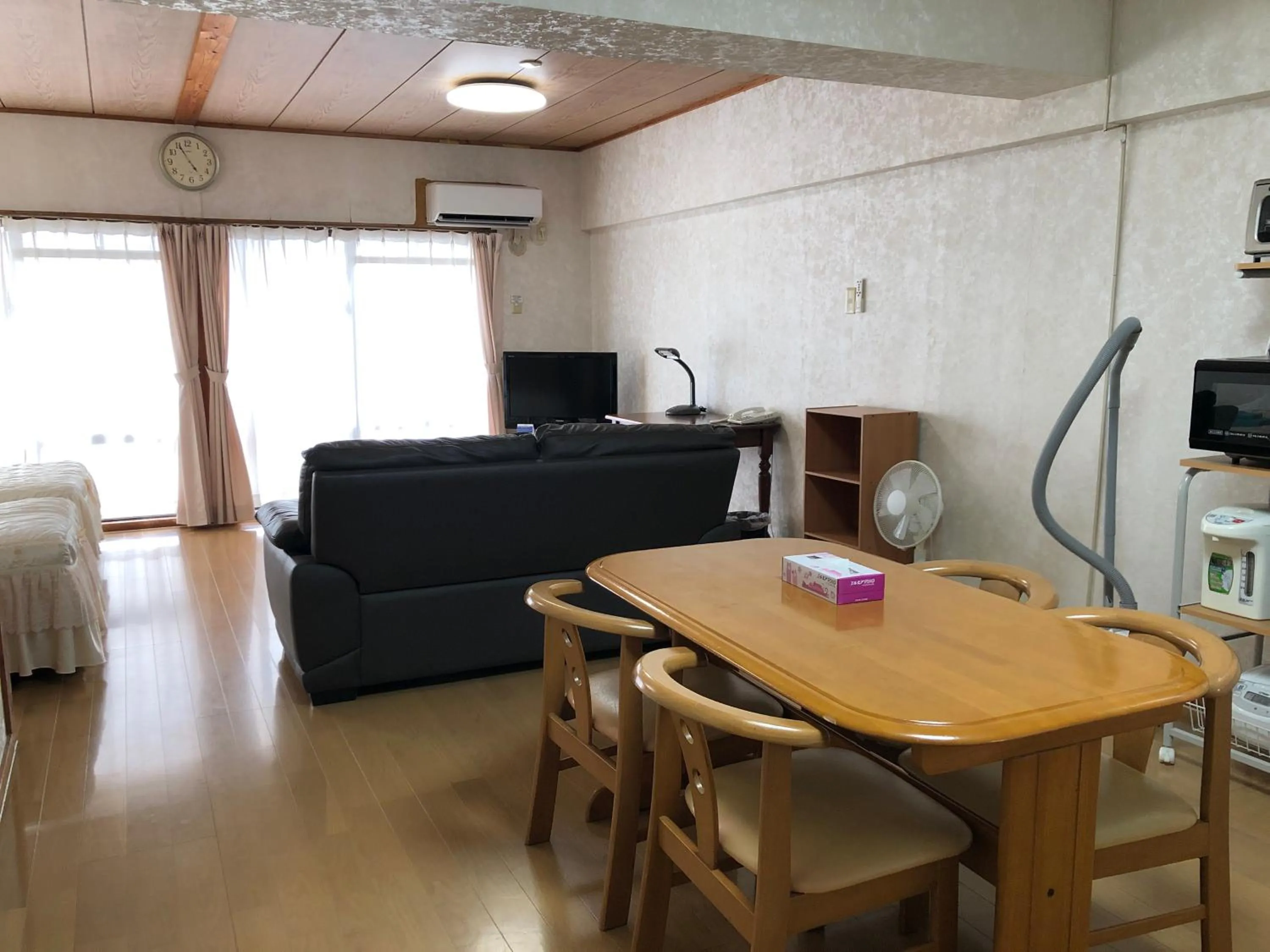 Weekly Harbourview Mansion Main Building