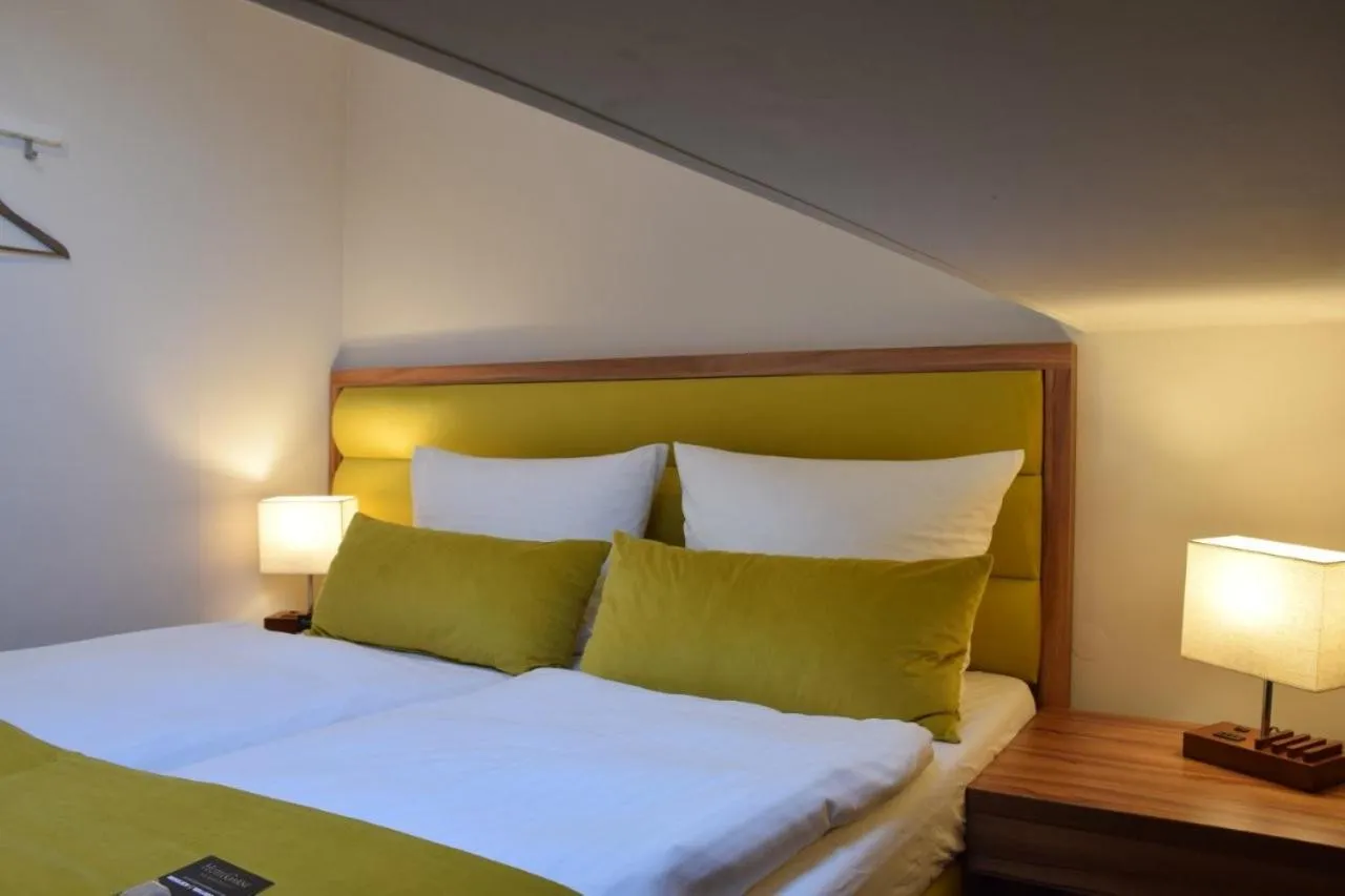 Bed in Hotel Garni " Am Domplatz"