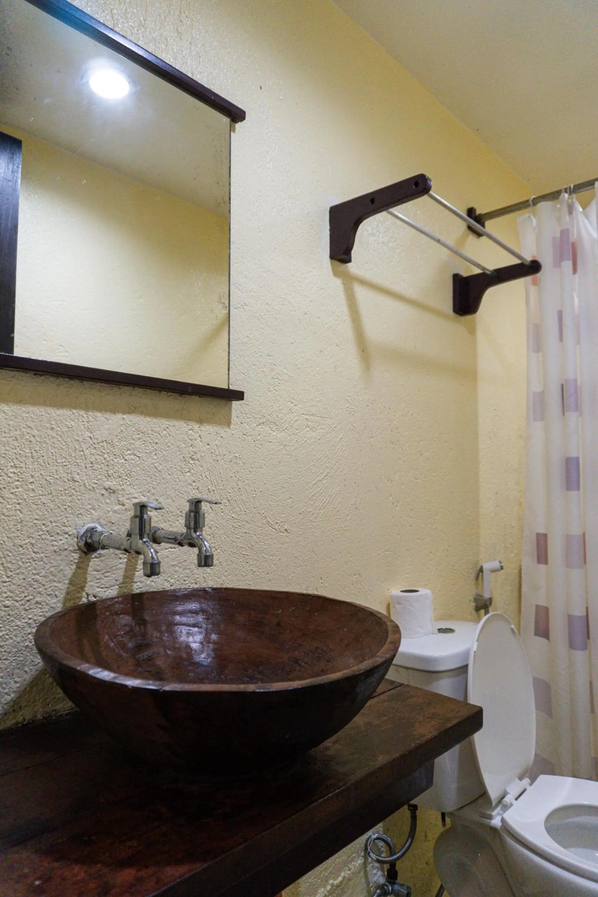 Lazy Dog Bed & Breakfast