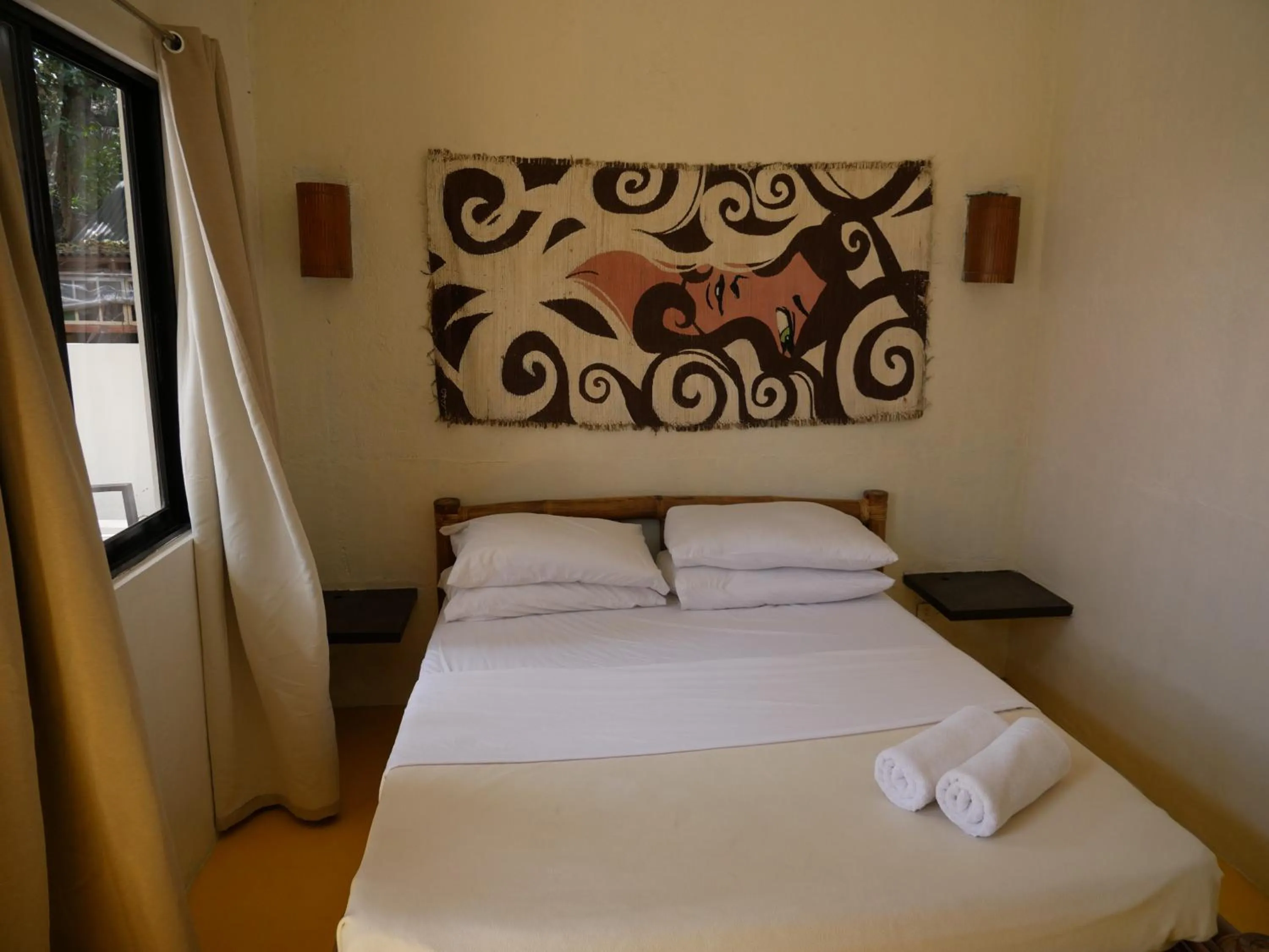 Bed in Lazy Dog Bed & Breakfast