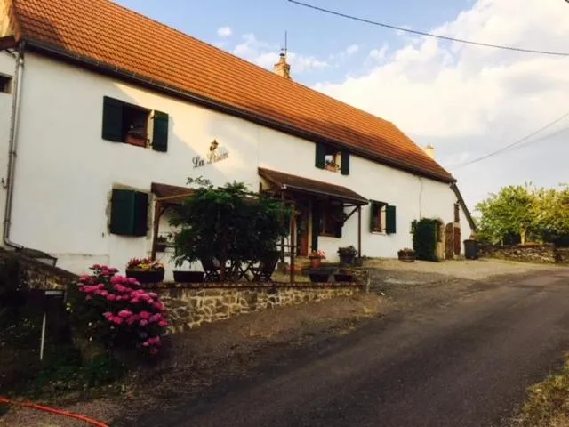 Property building in CHAMBRES D' HOTES LA LISON