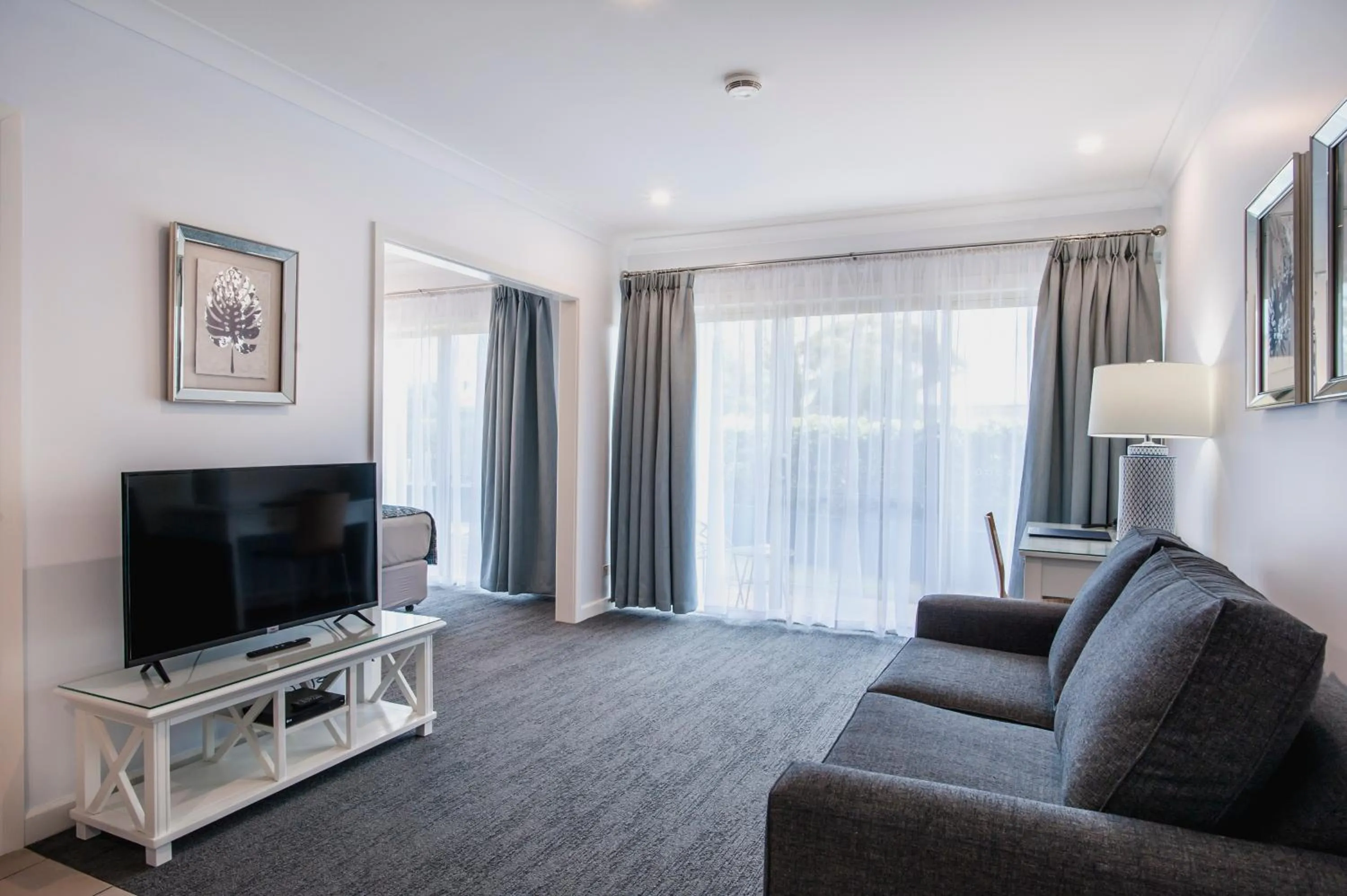 Living room in Marina Hotel