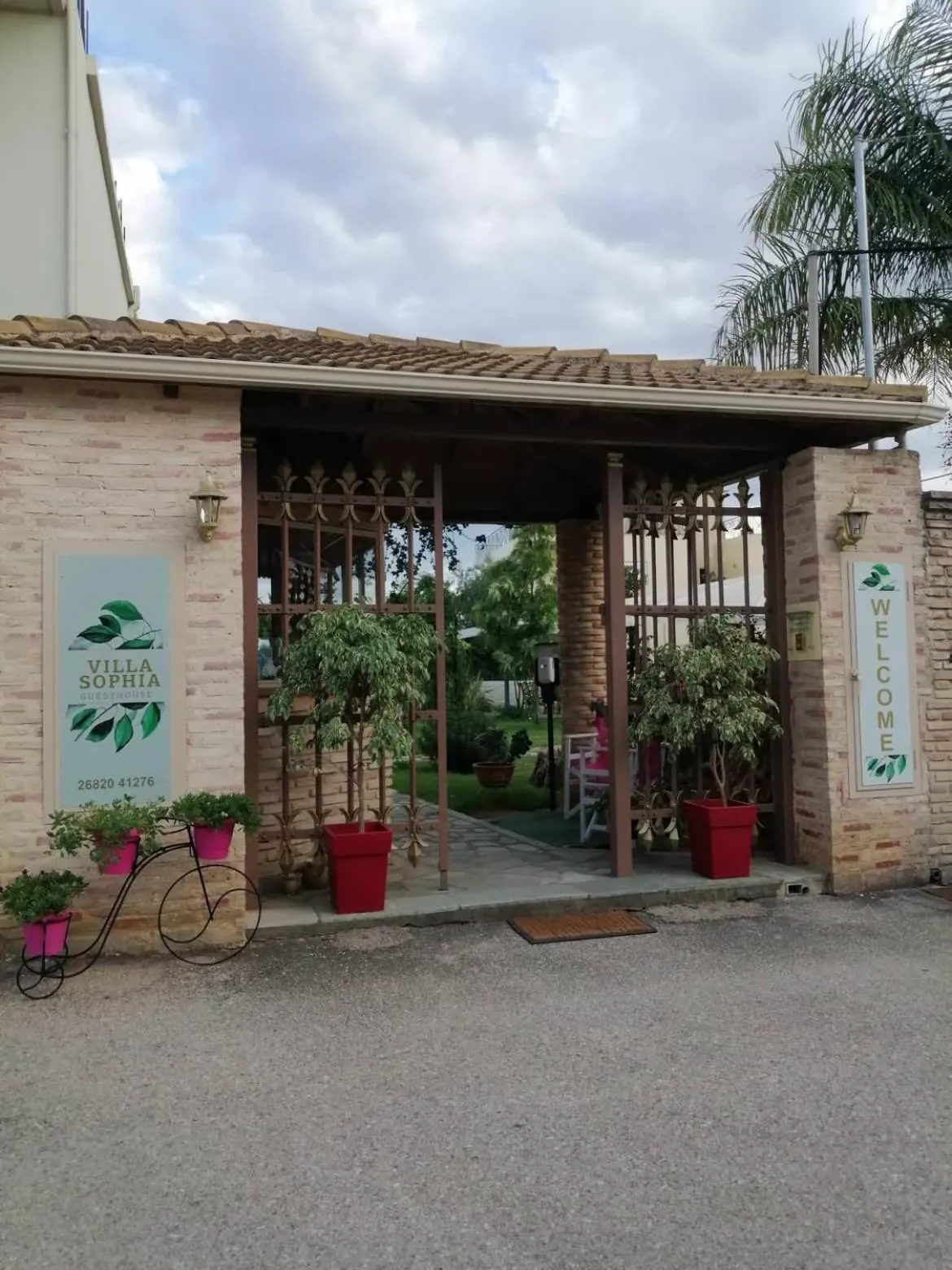 Property building in Villa Sophia