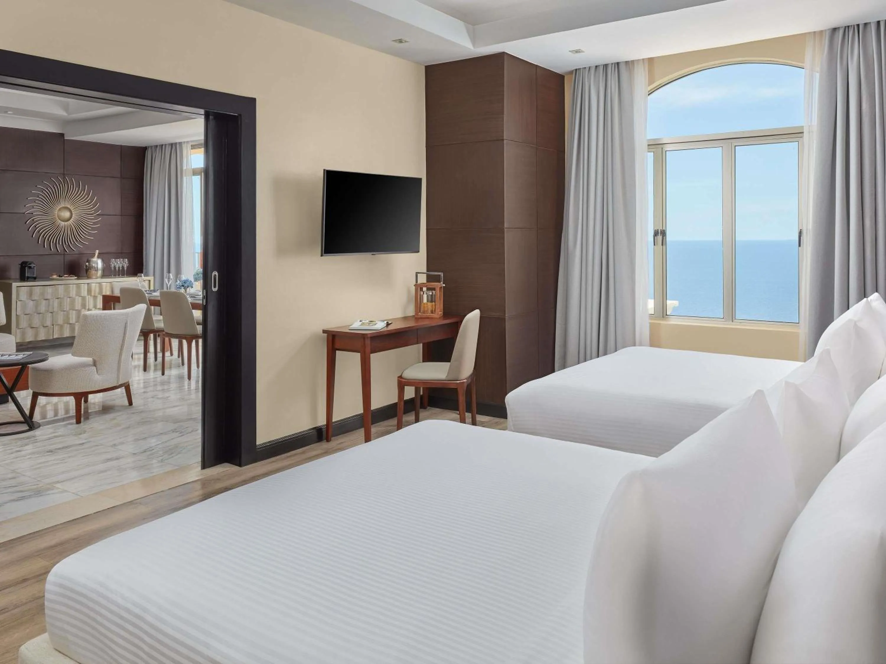 Bedroom, Bed in Mövenpick Hotel Mactan Island Cebu