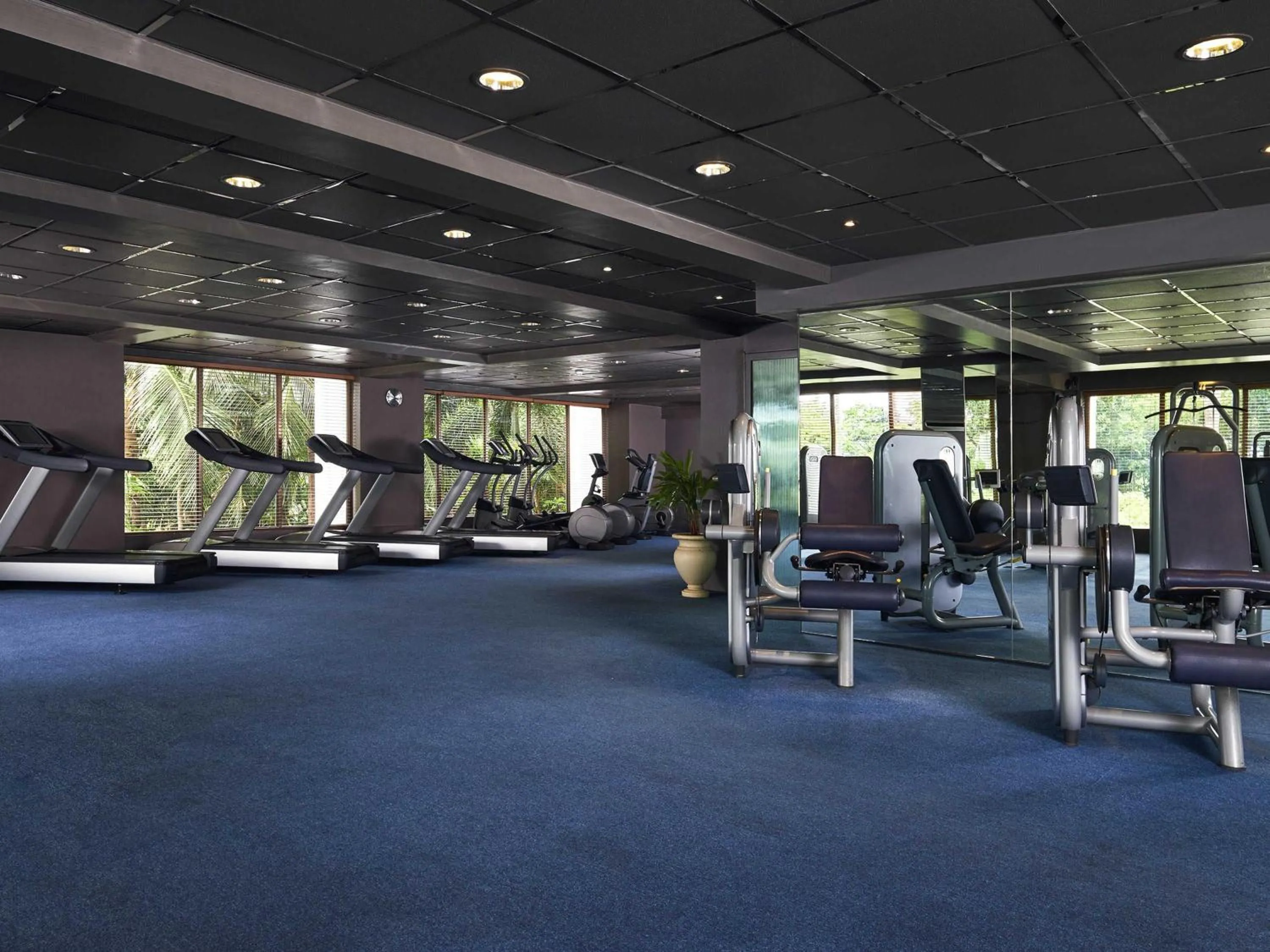 Fitness centre/facilities in Mövenpick Hotel Mactan Island Cebu