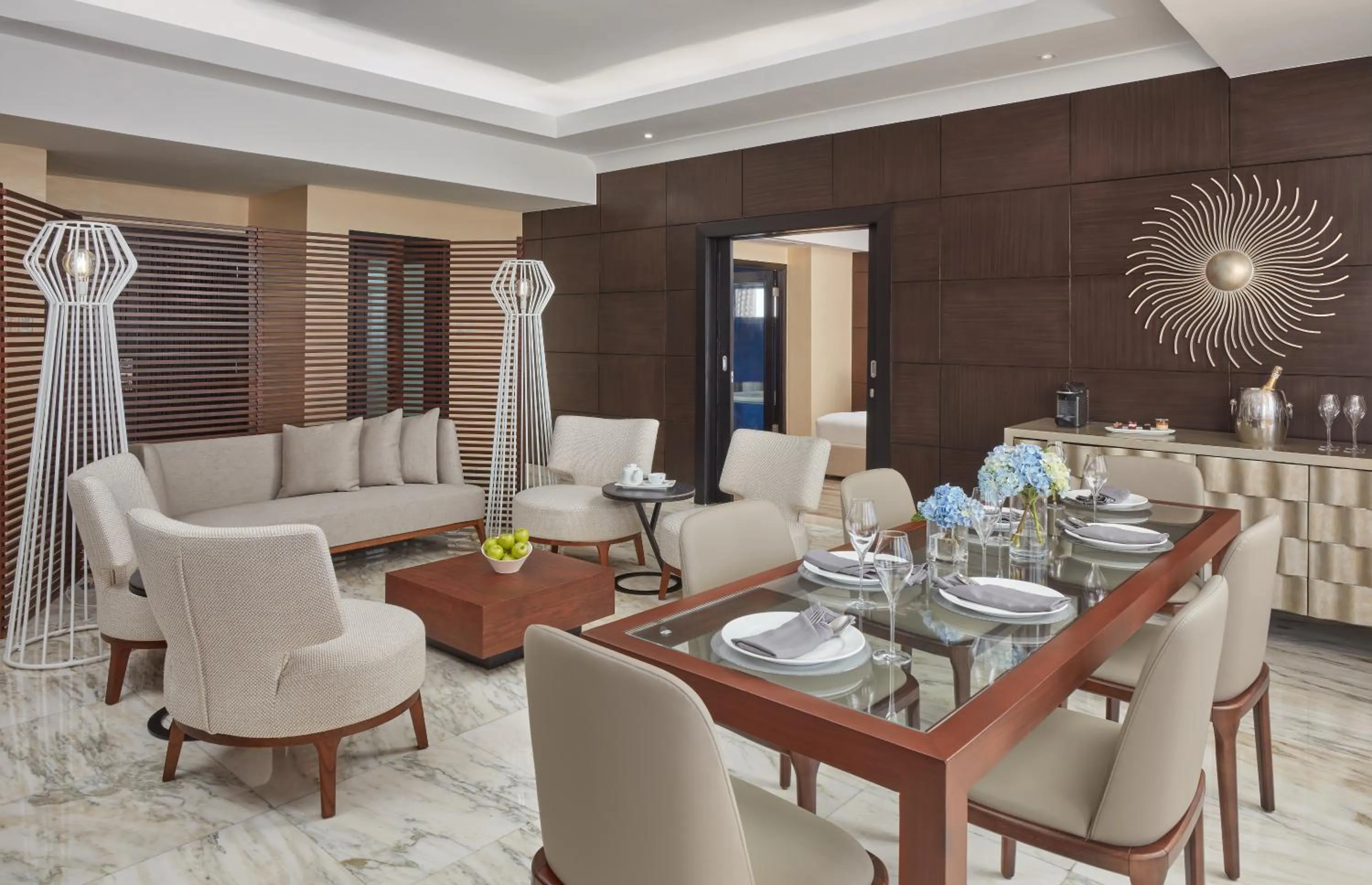 Living room in Mövenpick Hotel Mactan Island Cebu