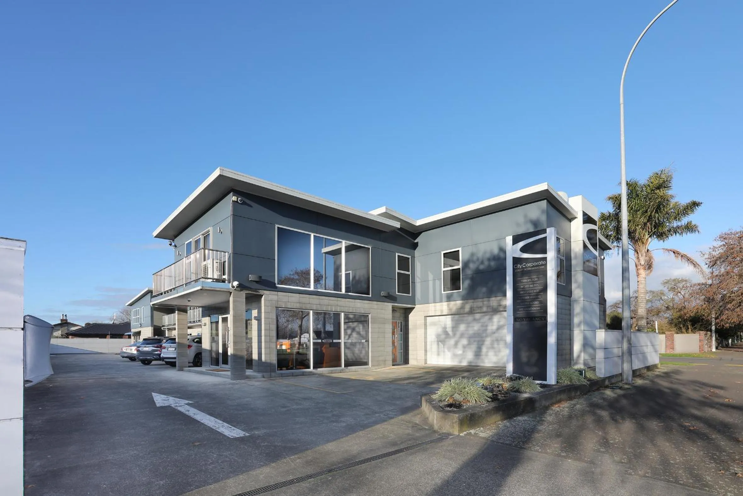 City Corporate Motor Inn