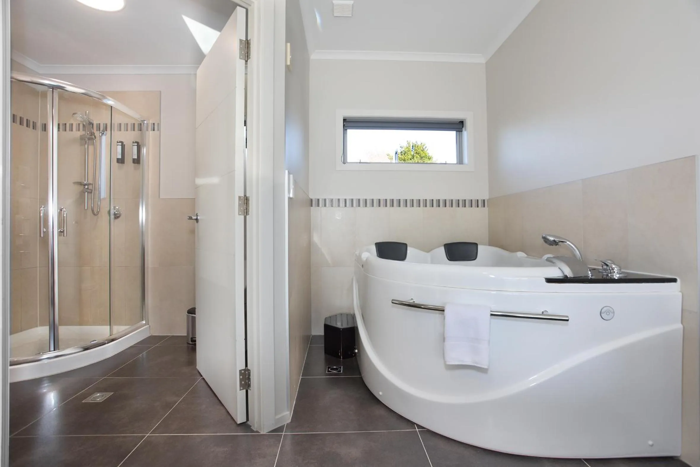 City Corporate Motor Inn