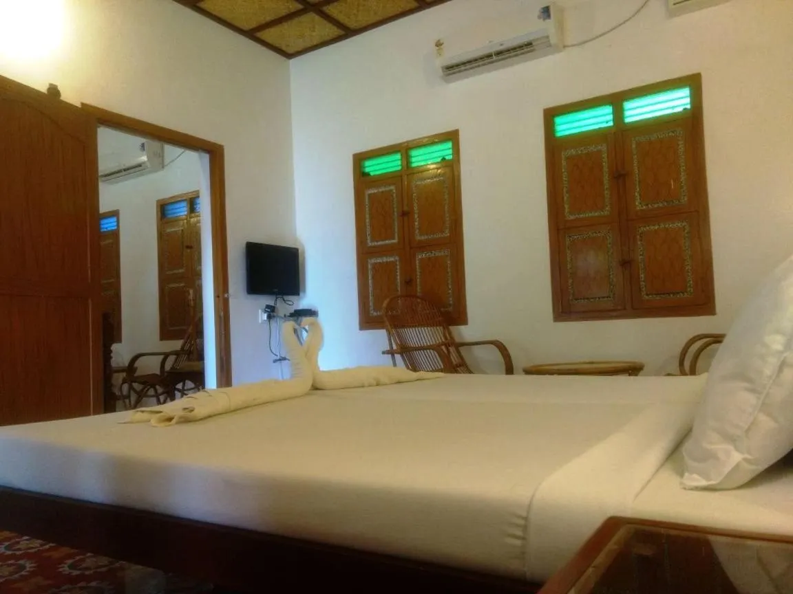 Bed in Chettinadu Court- HERITAGE VIEW