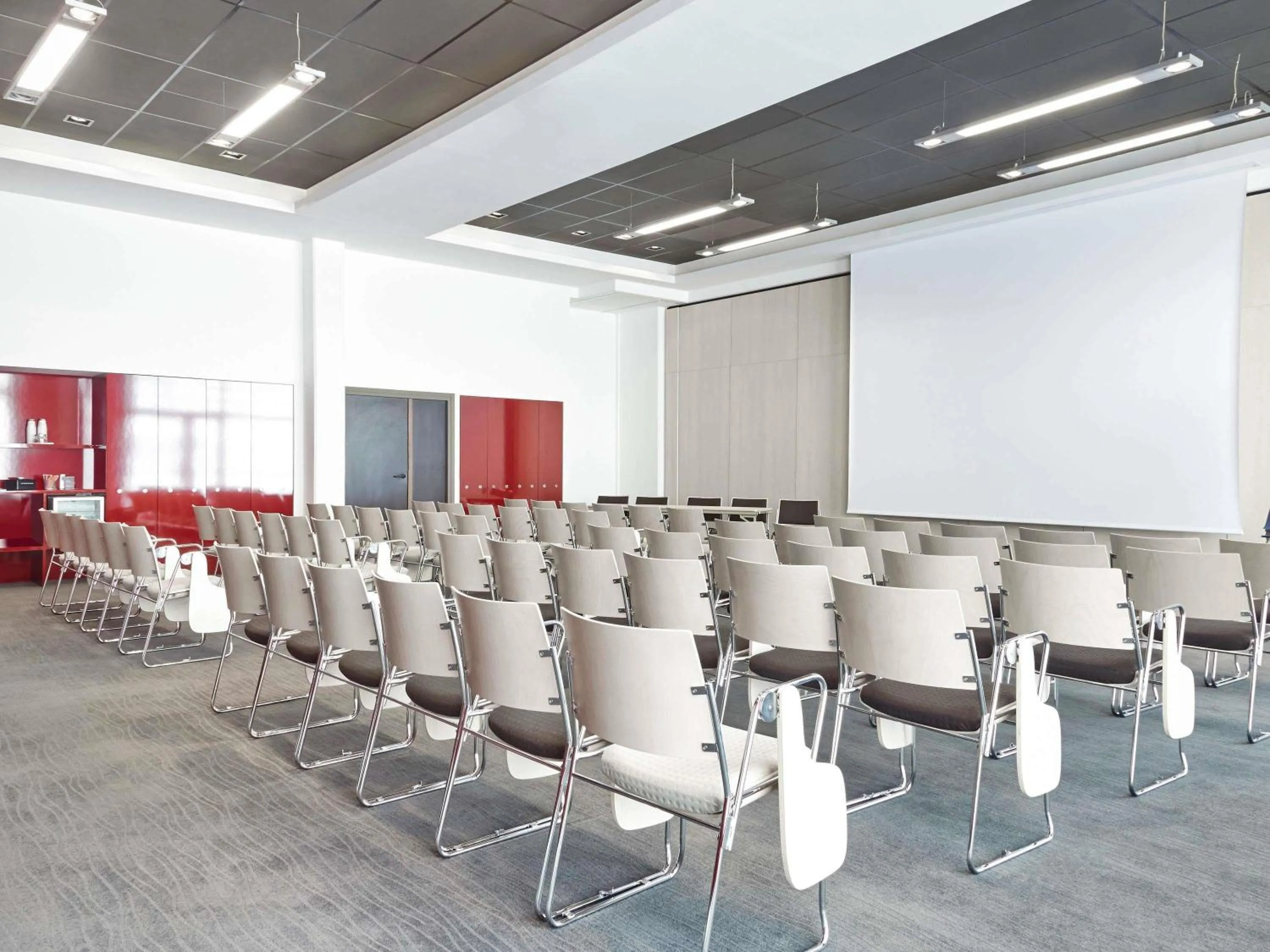 Meeting/conference room in Novotel Avignon Centre