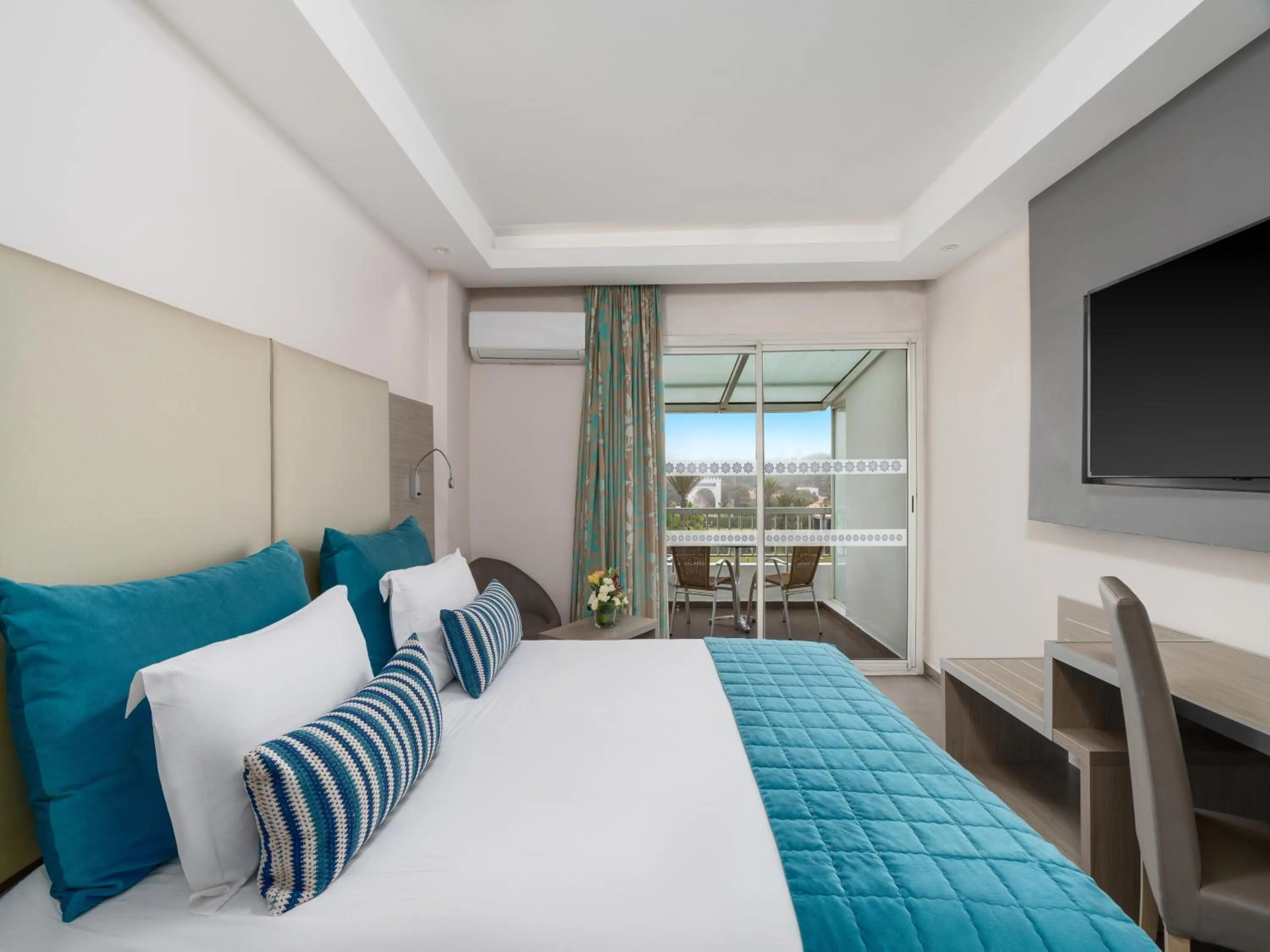 Photo of the whole room, Bed in Amadil Ocean Club