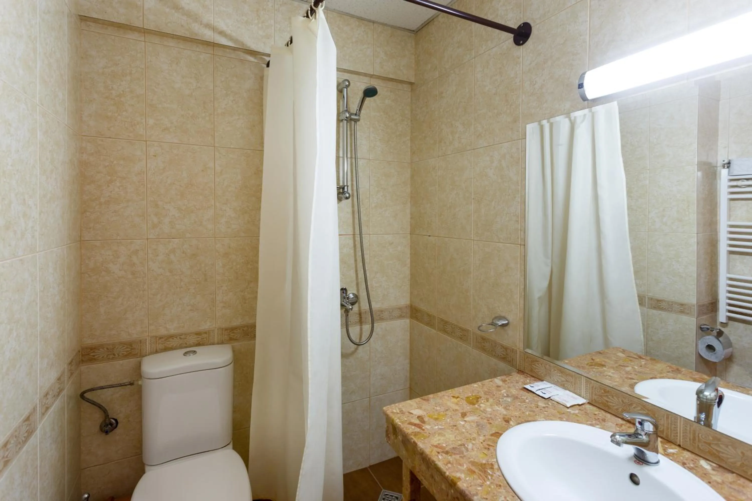 Shower in Nadejda Hotel