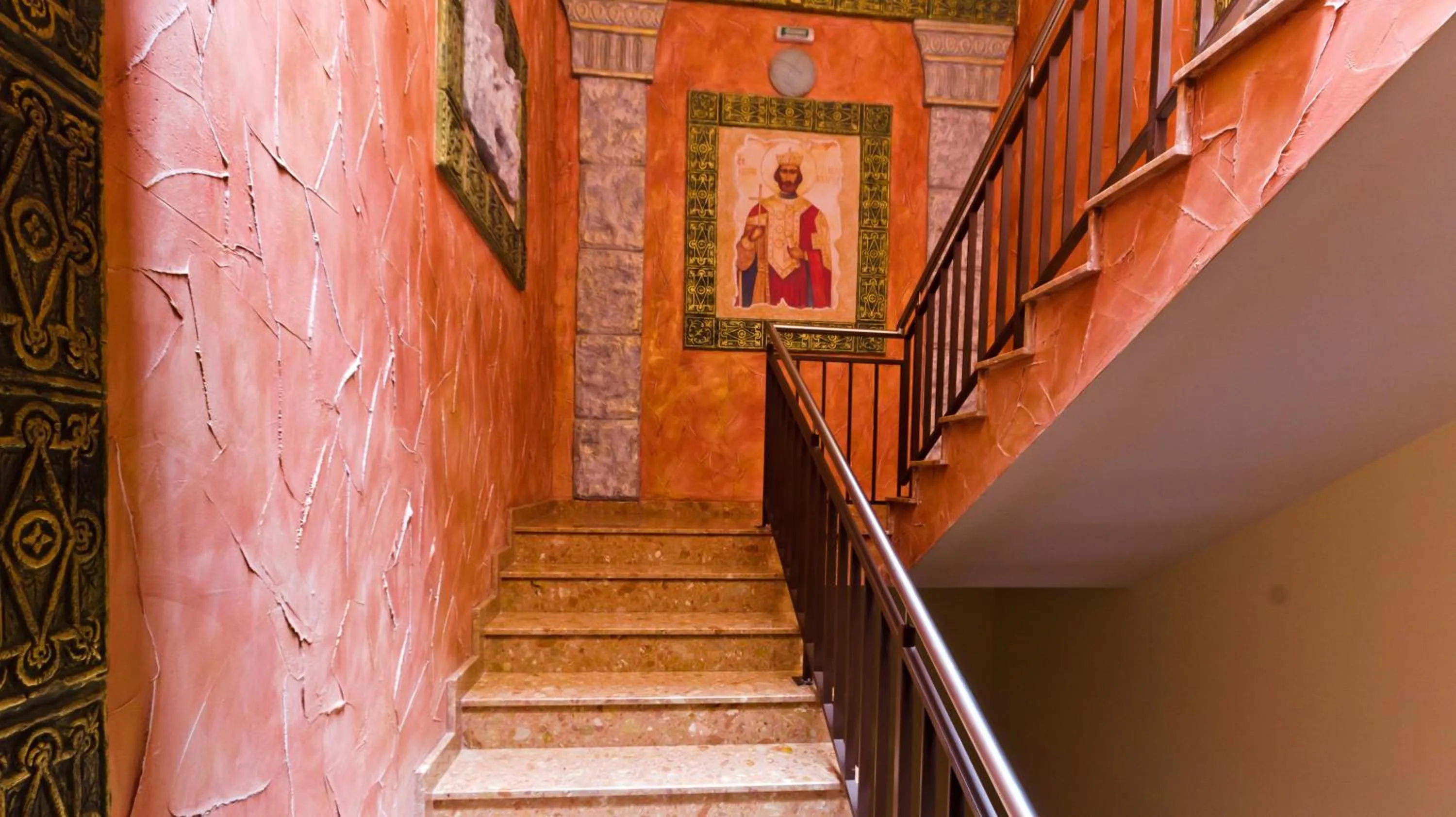 Decorative detail in Nadejda Hotel