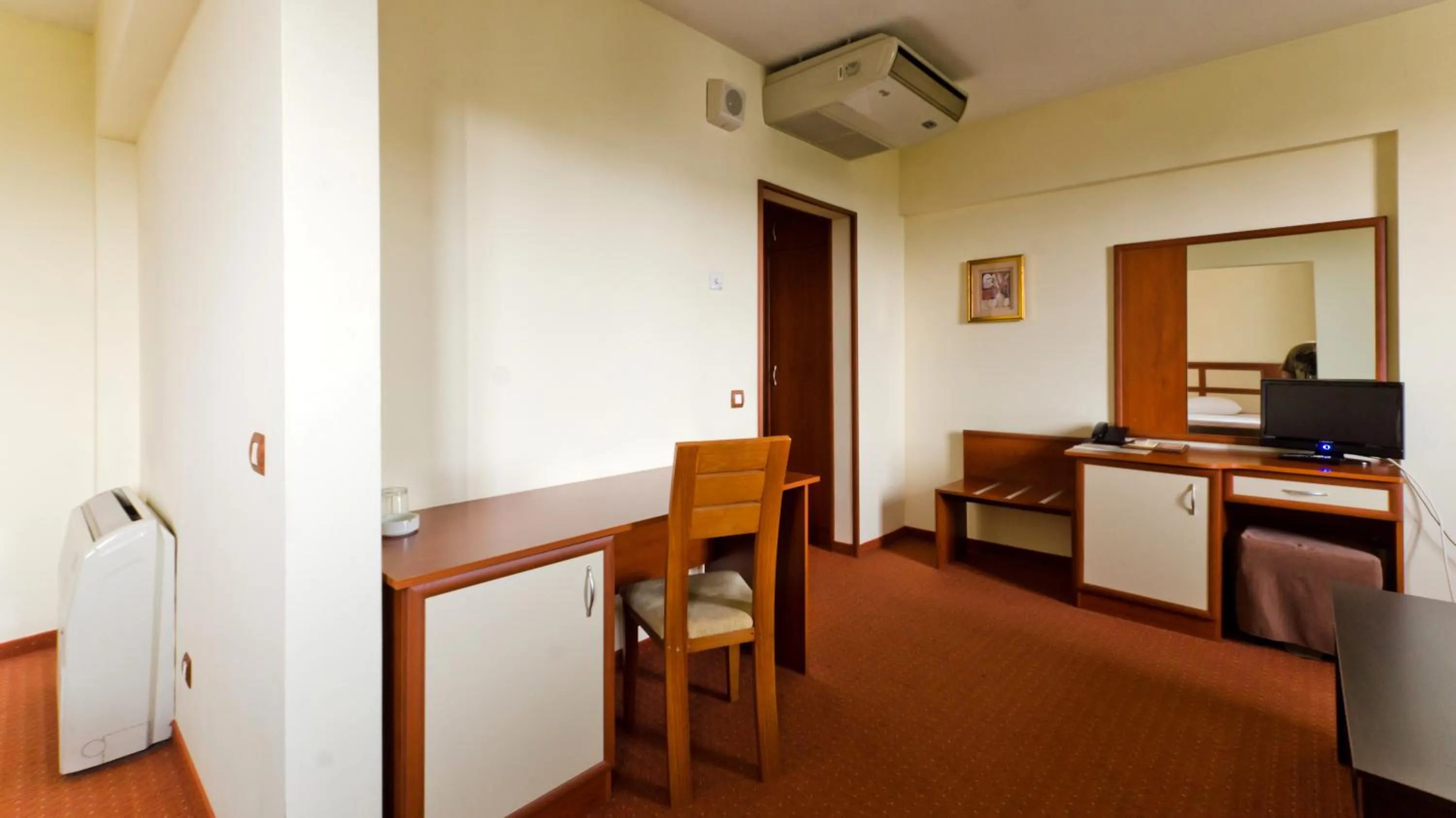 Business facilities in Nadejda Hotel