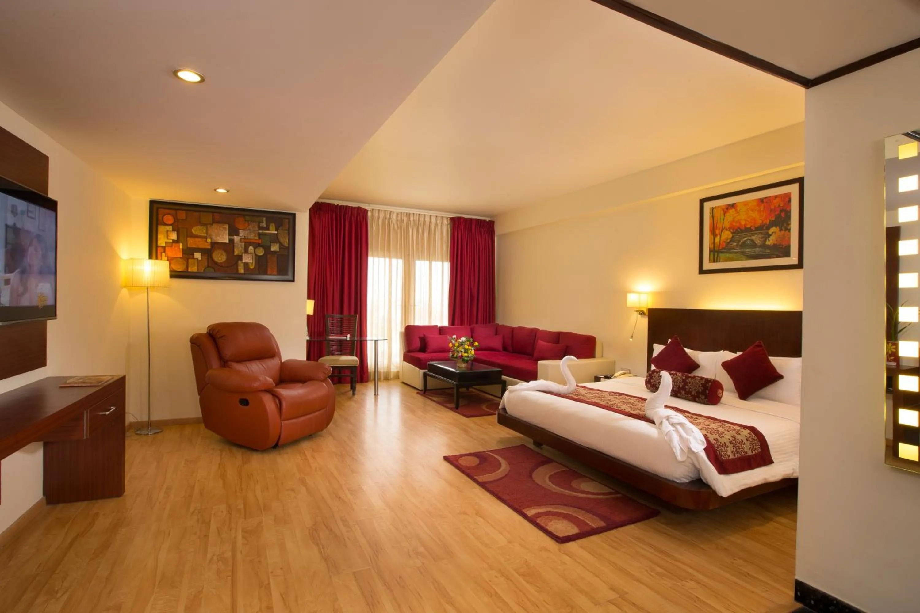 Bedroom, Bed in Hotel Atithi