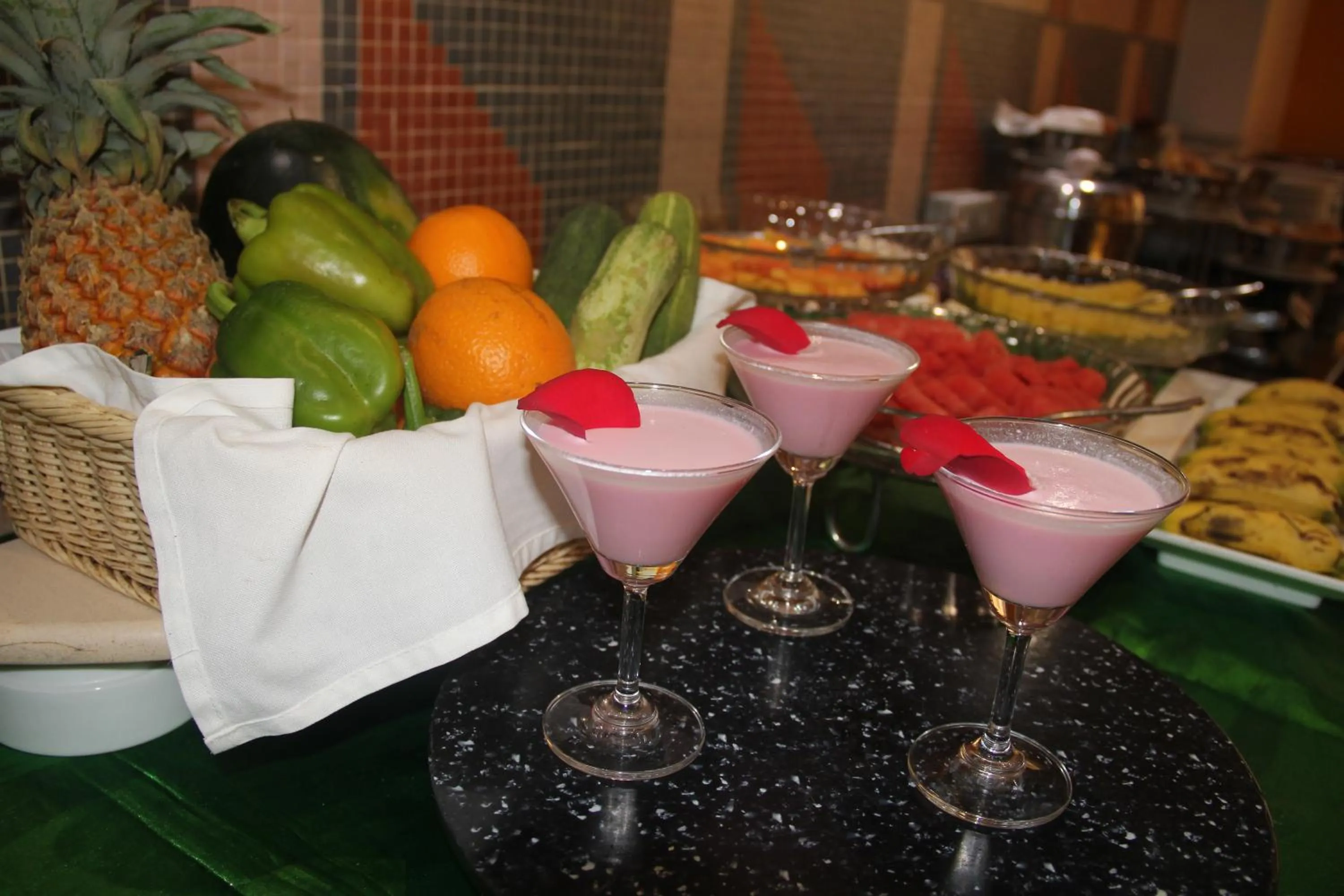 Continental breakfast in Hotel Atithi