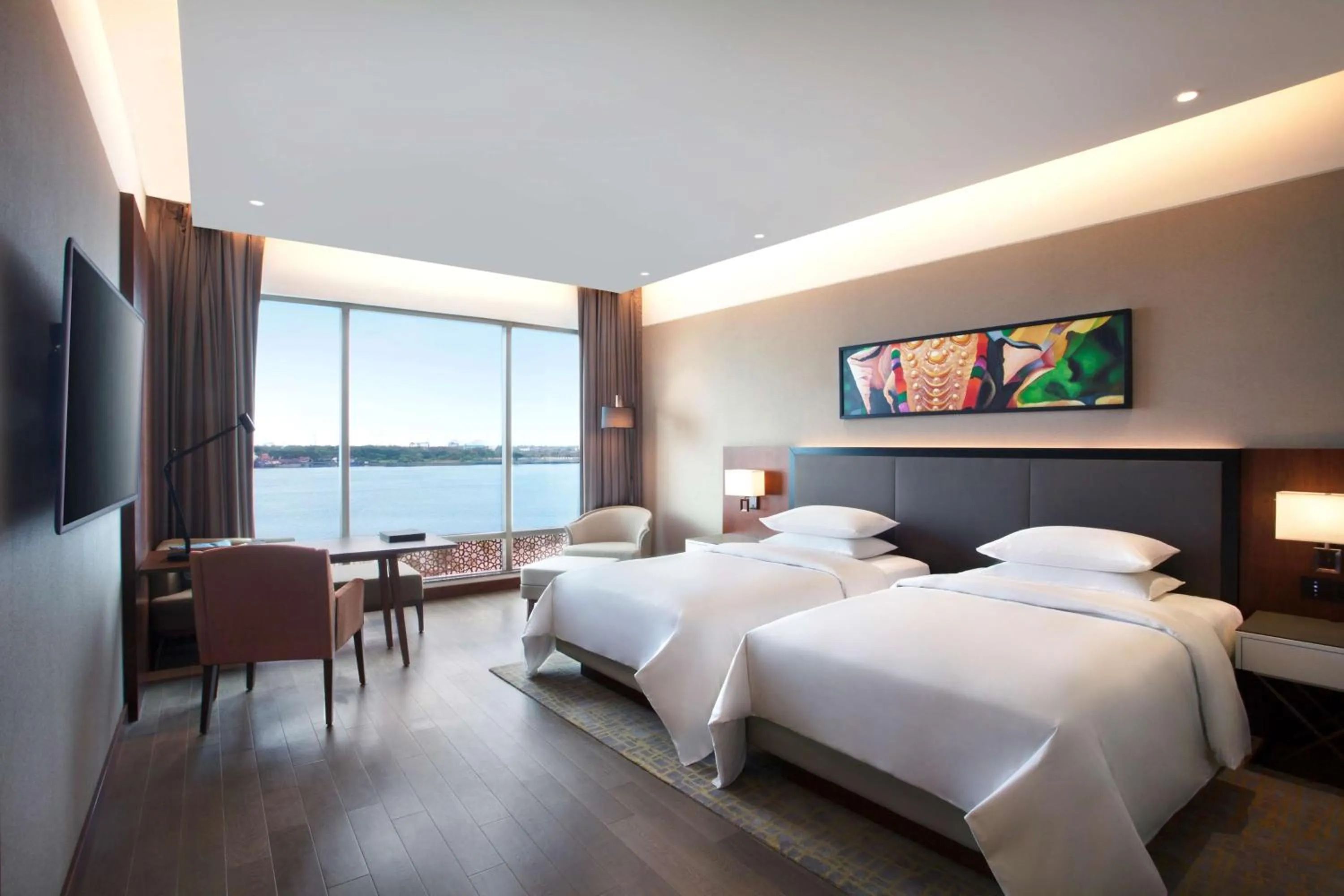 Photo of the whole room, Bed in Grand Hyatt Kochi Bolgatty