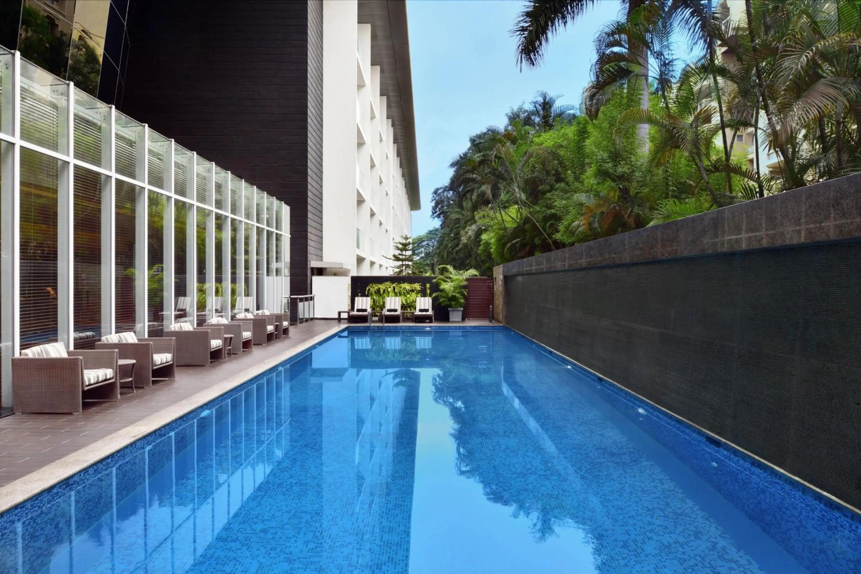 Swimming pool in Marriott Suites Pune