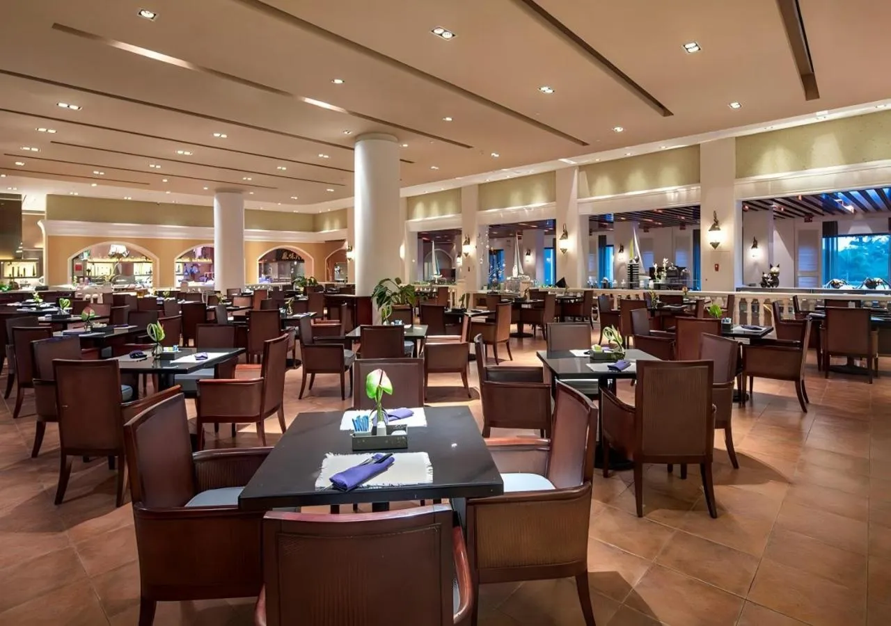 Restaurant/places to eat in Seaview Resort Xiamen