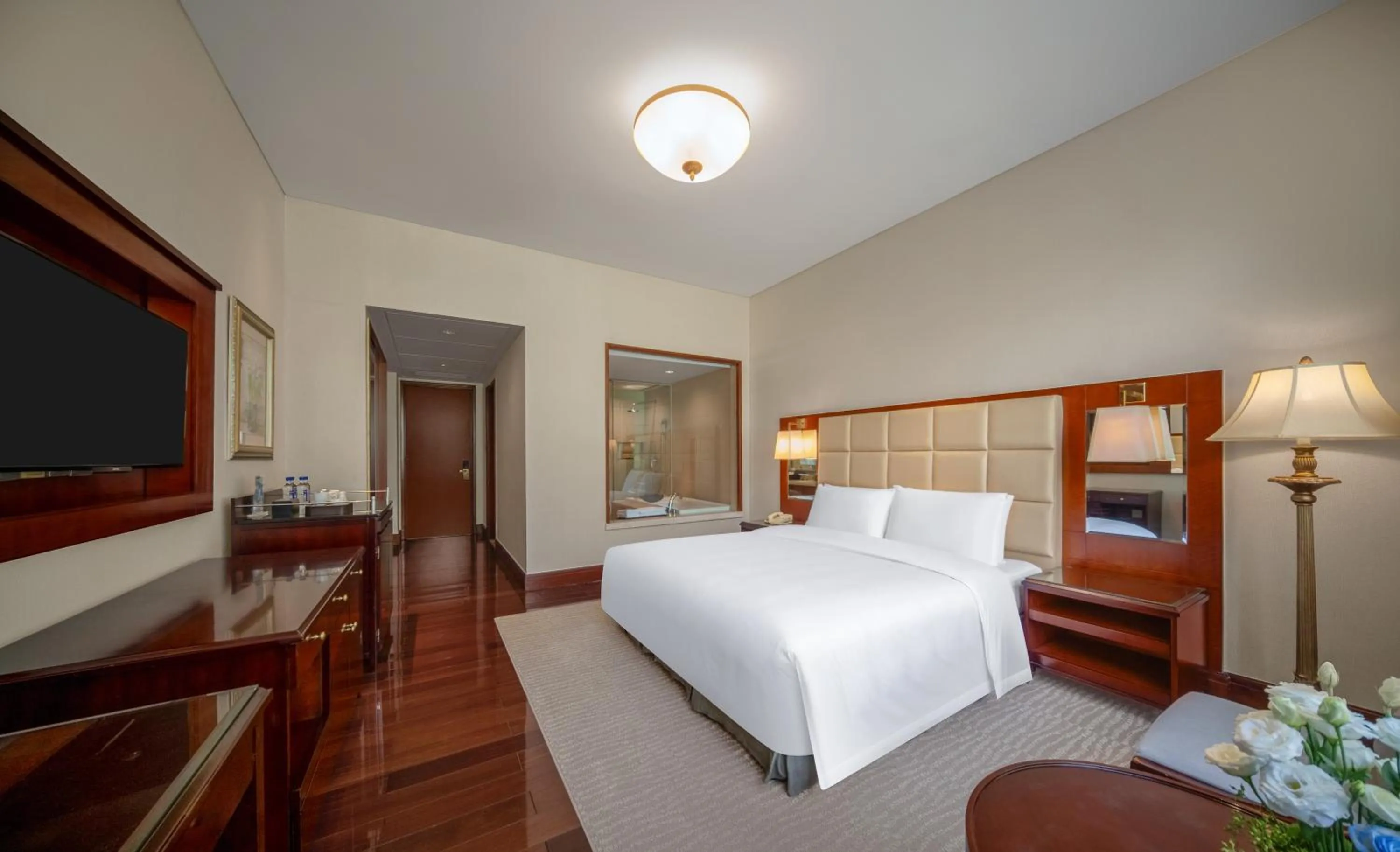 Photo of the whole room, Bed in Seaview Resort Xiamen