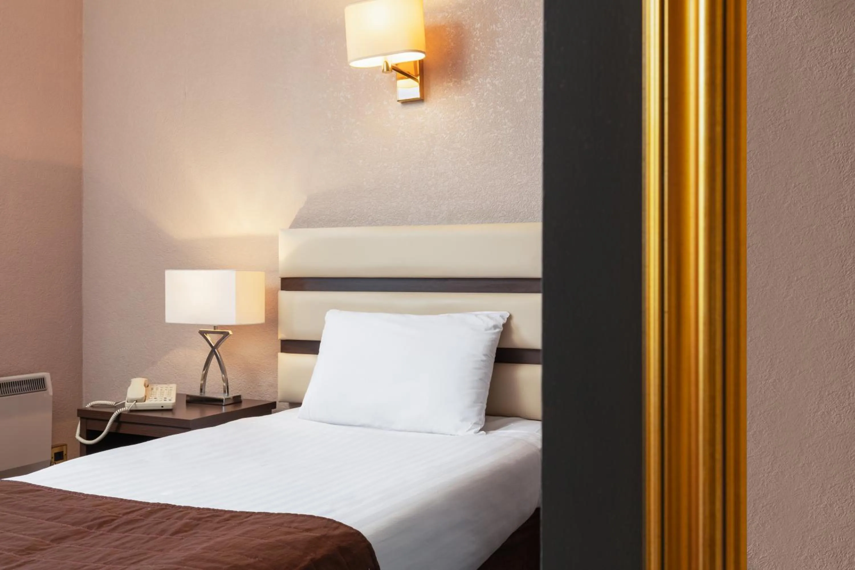 Bed in Arrochar Hotel 'A Bespoke Hotel'