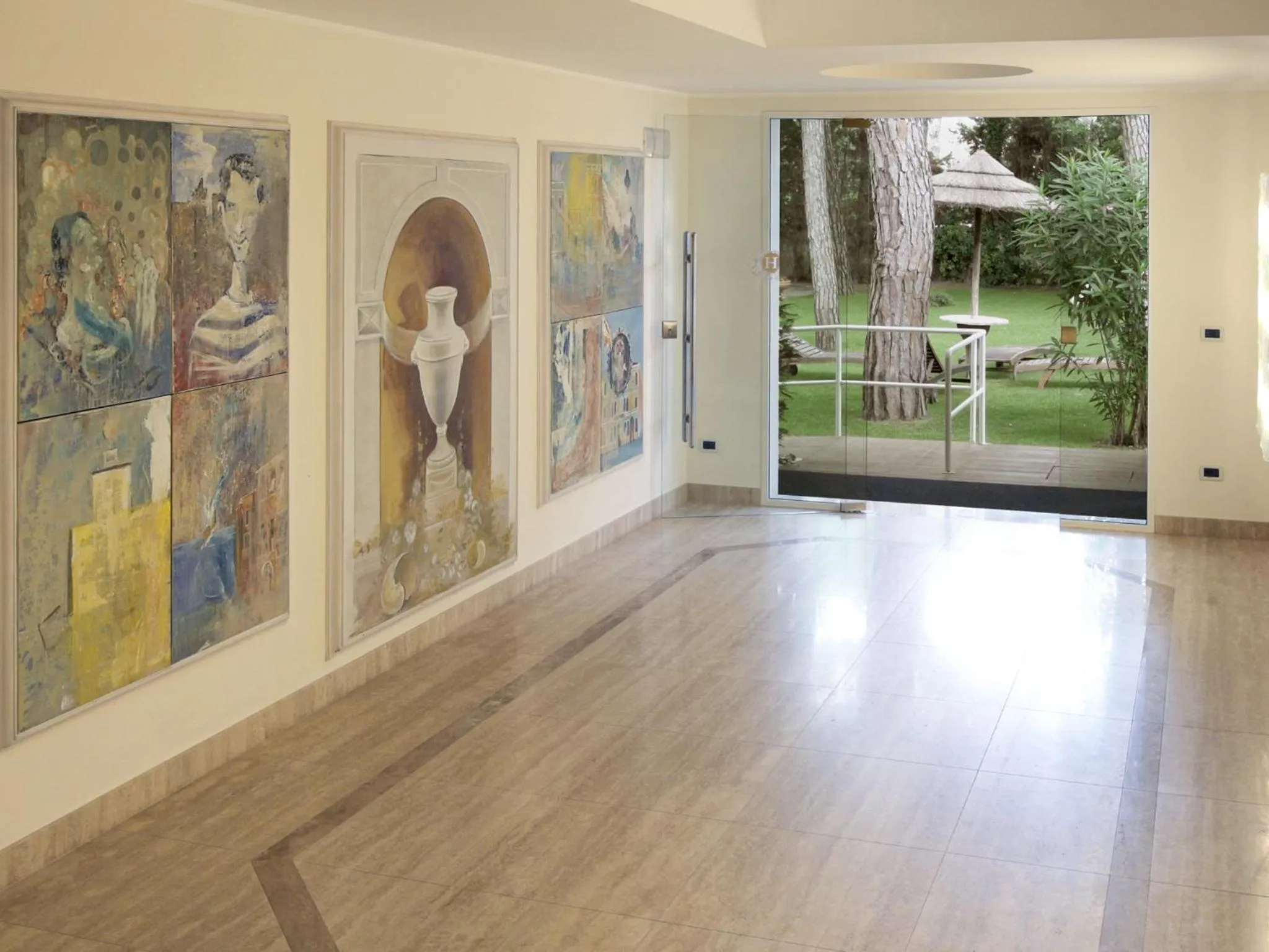 Facade/entrance in Hotel Gallia & Resort