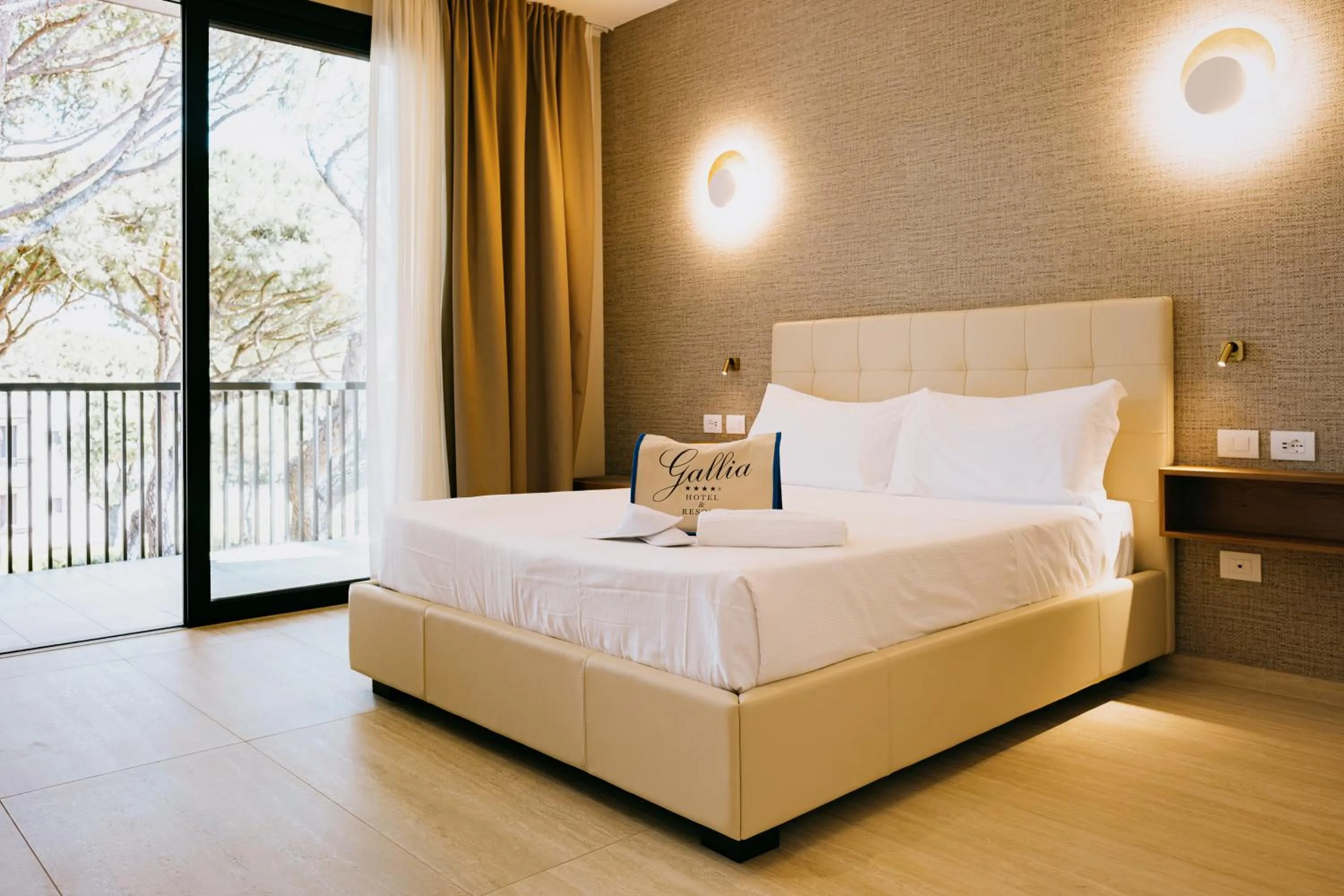 Bed in Hotel Gallia & Resort