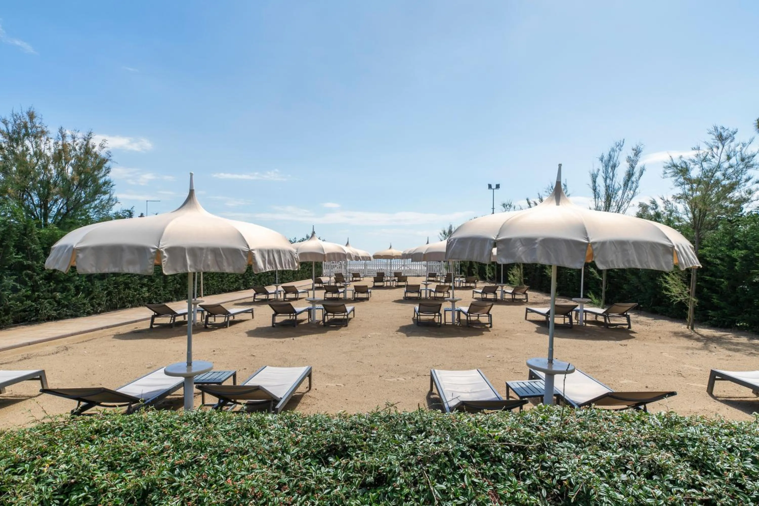 Beach in Hotel Gallia & Resort