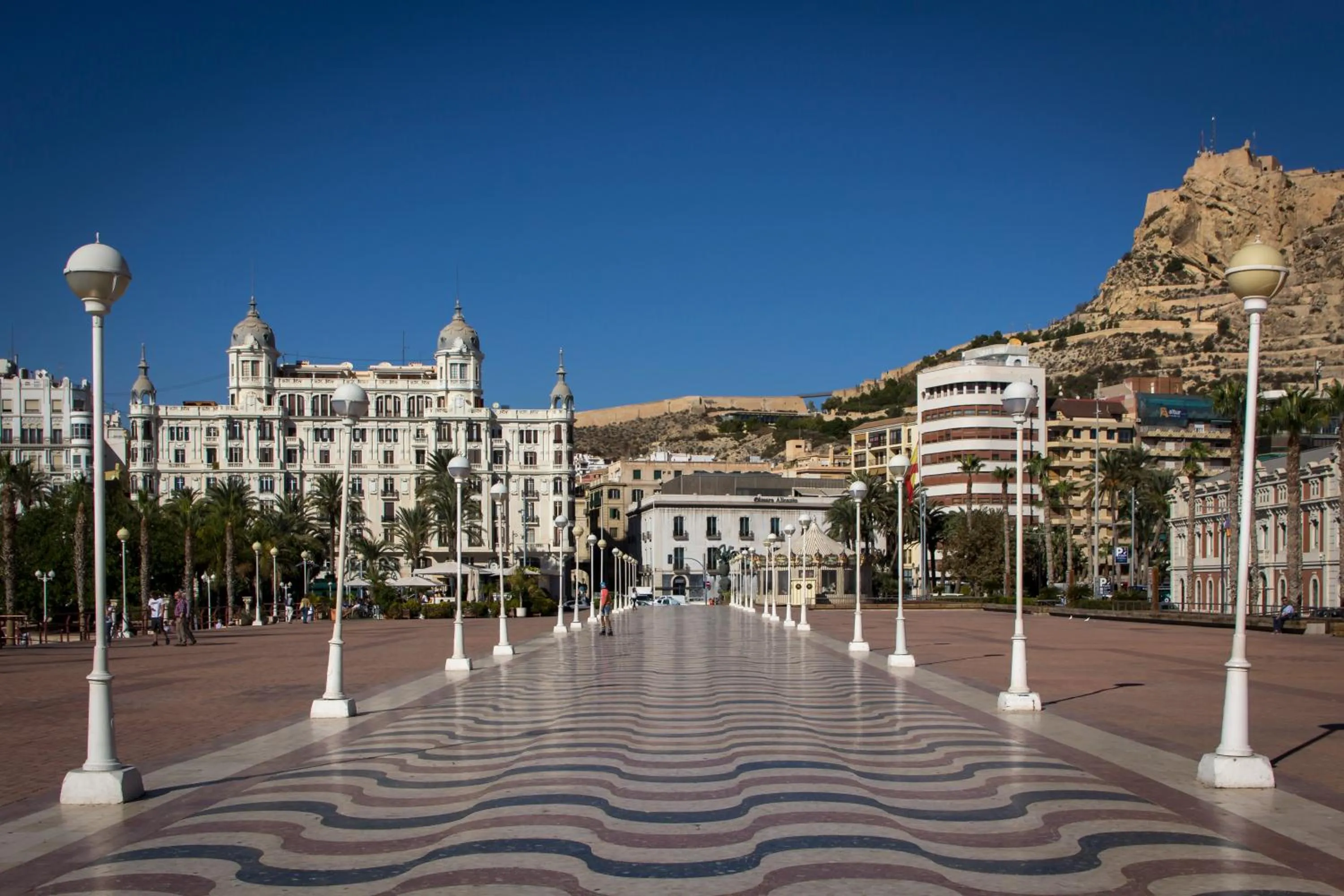 Nearby landmark in Casa de la Piña