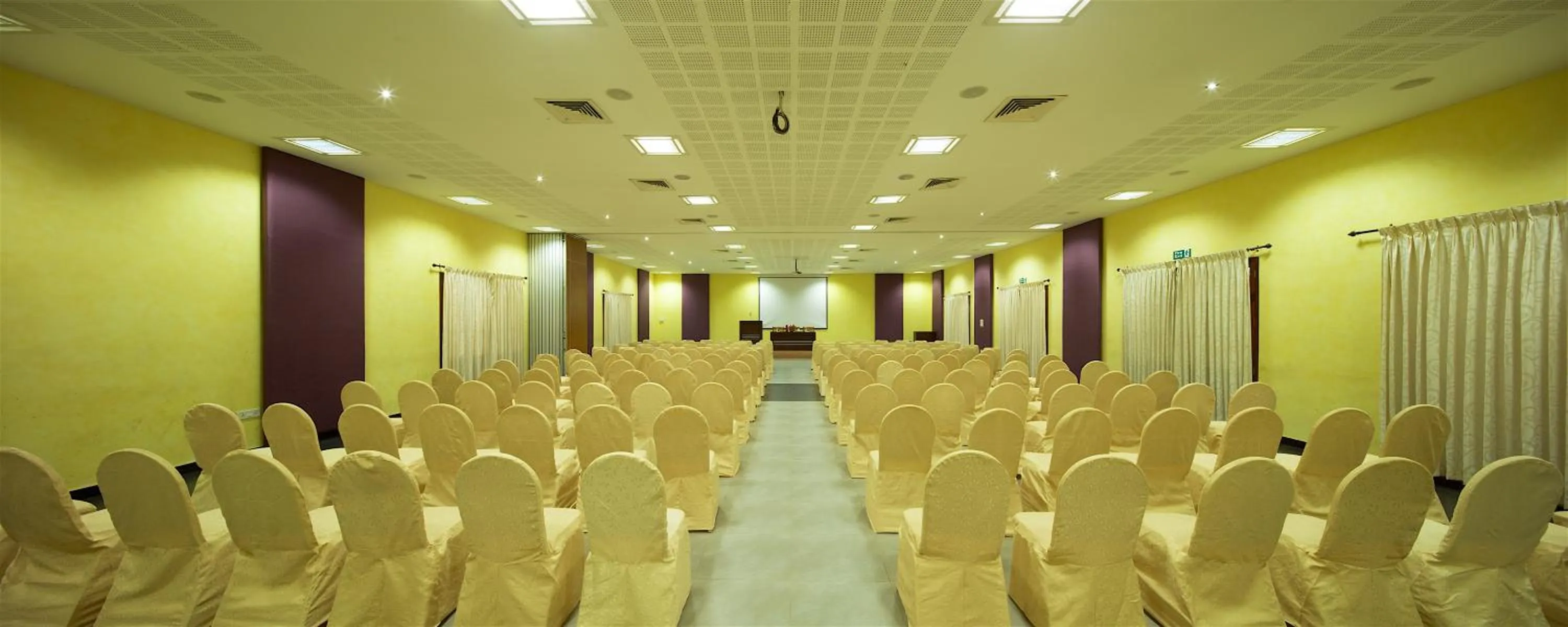 Banquet/Function facilities in Poovar Island Resort